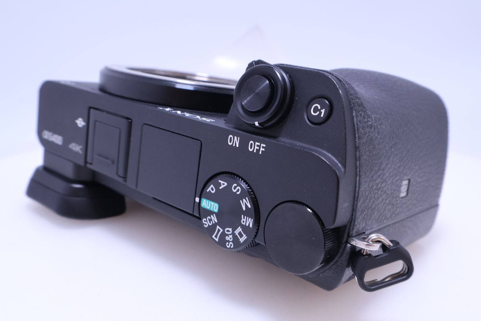 2,335回 極美品】SONY α6400 ボディ ブラック ILCE-6400 APS-C ミラー 