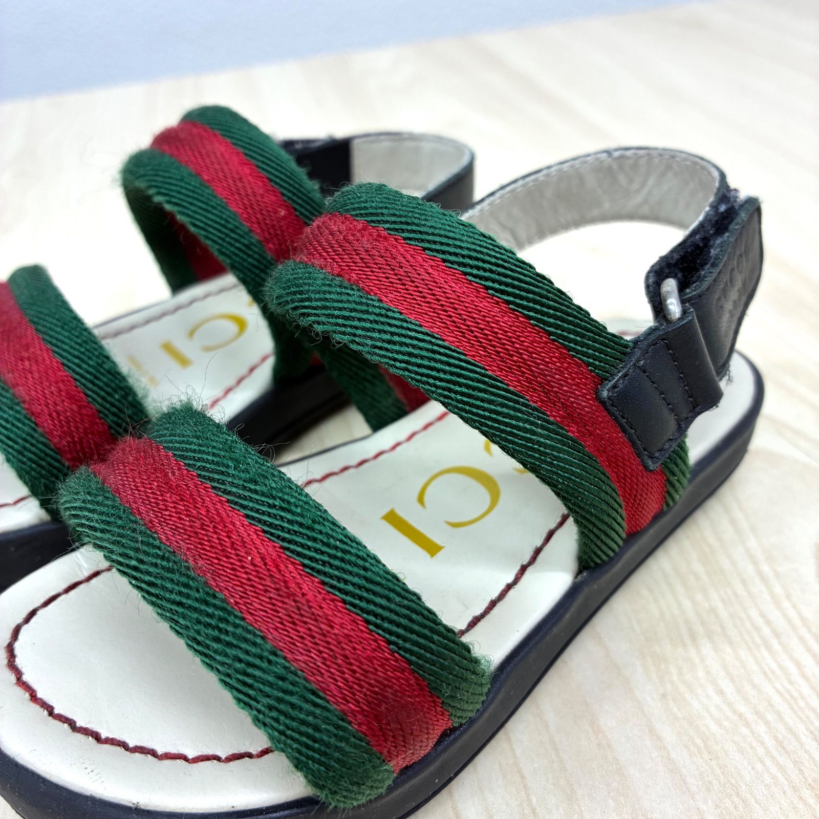 グッチ GUCCI】キッズ グッチカラーストラップサンダル 13.5cm