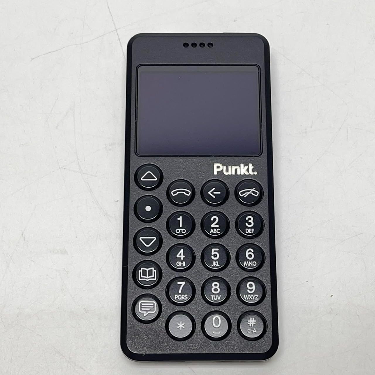 Punkt. MP02 New Generation 携帯電話 中古 目立った傷や汚れなし