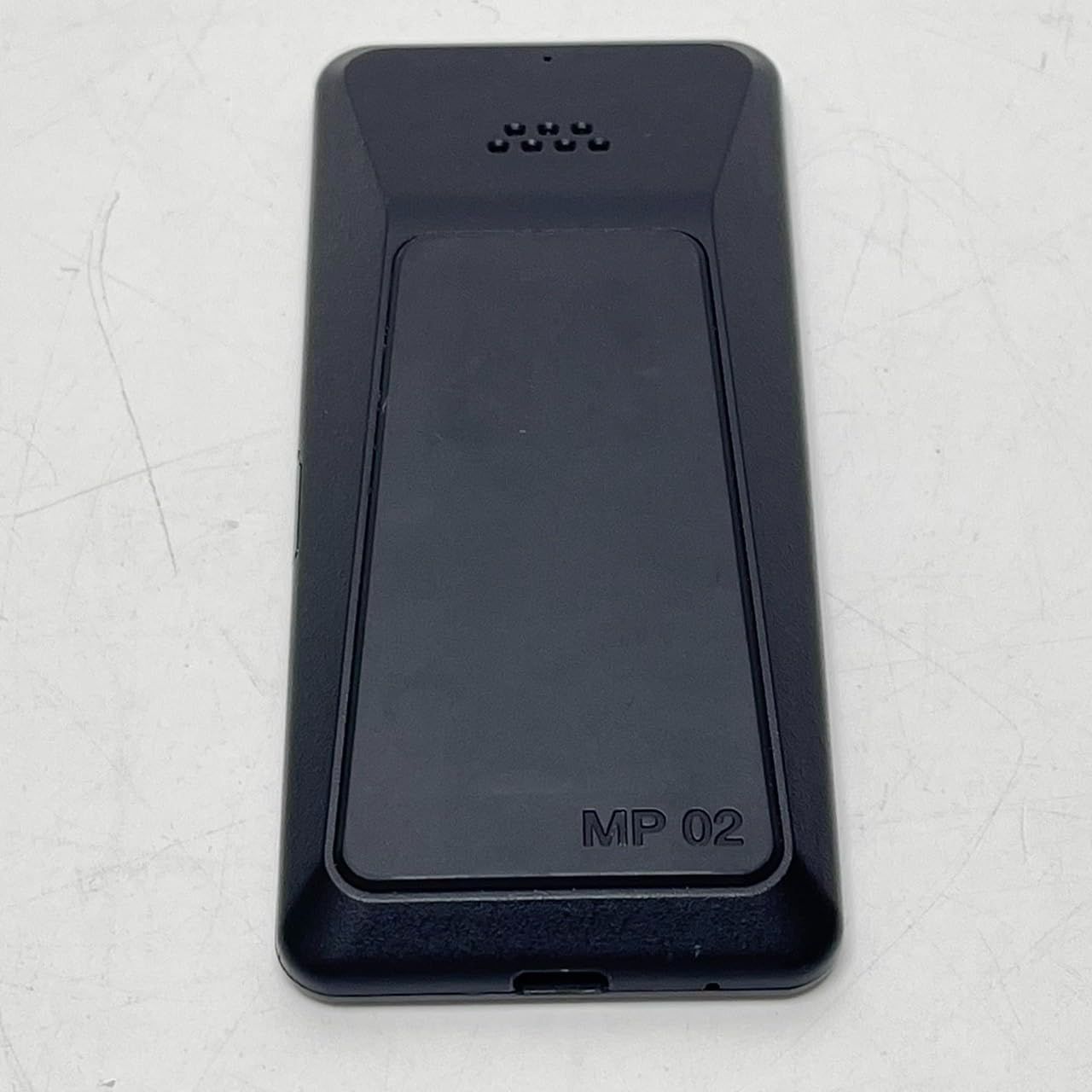 Punkt. MP02 New Generation 携帯電話 中古 目立った傷や汚れなし