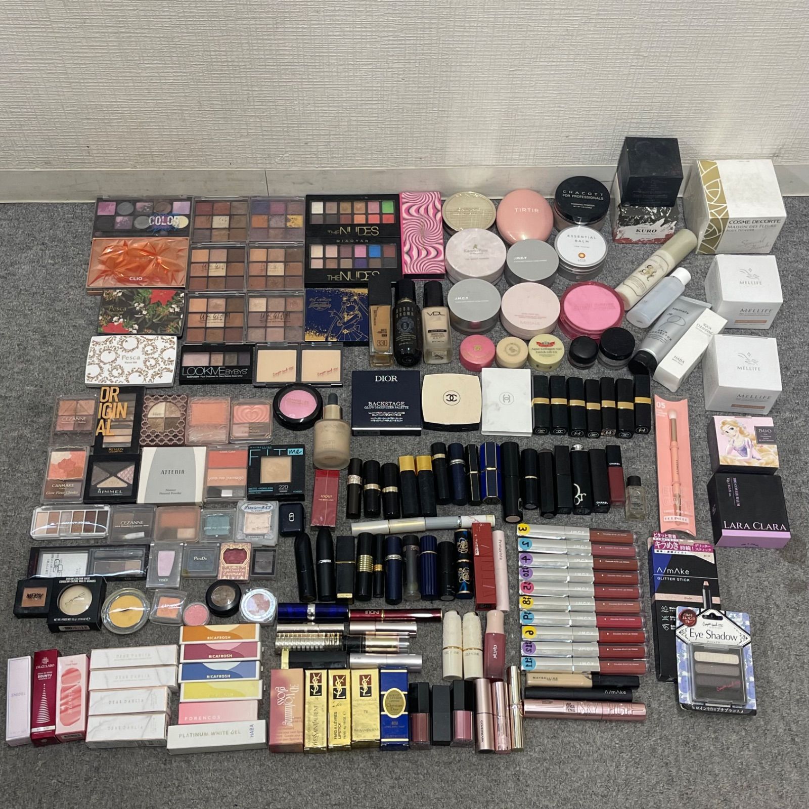NPA】約7kg メイクアップコスメ まとめ YSL Dior その他 - メルカリ