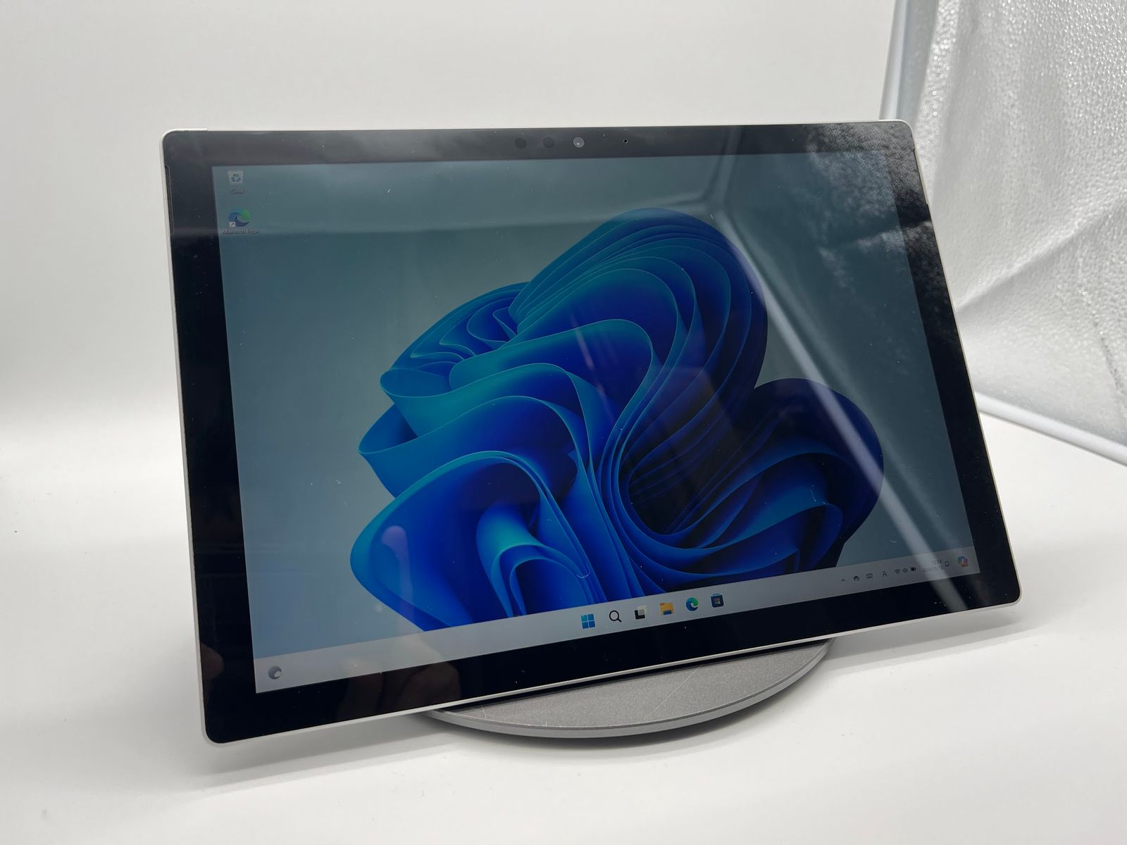 [中古パソコン] 【現状品】Surface Pro 6