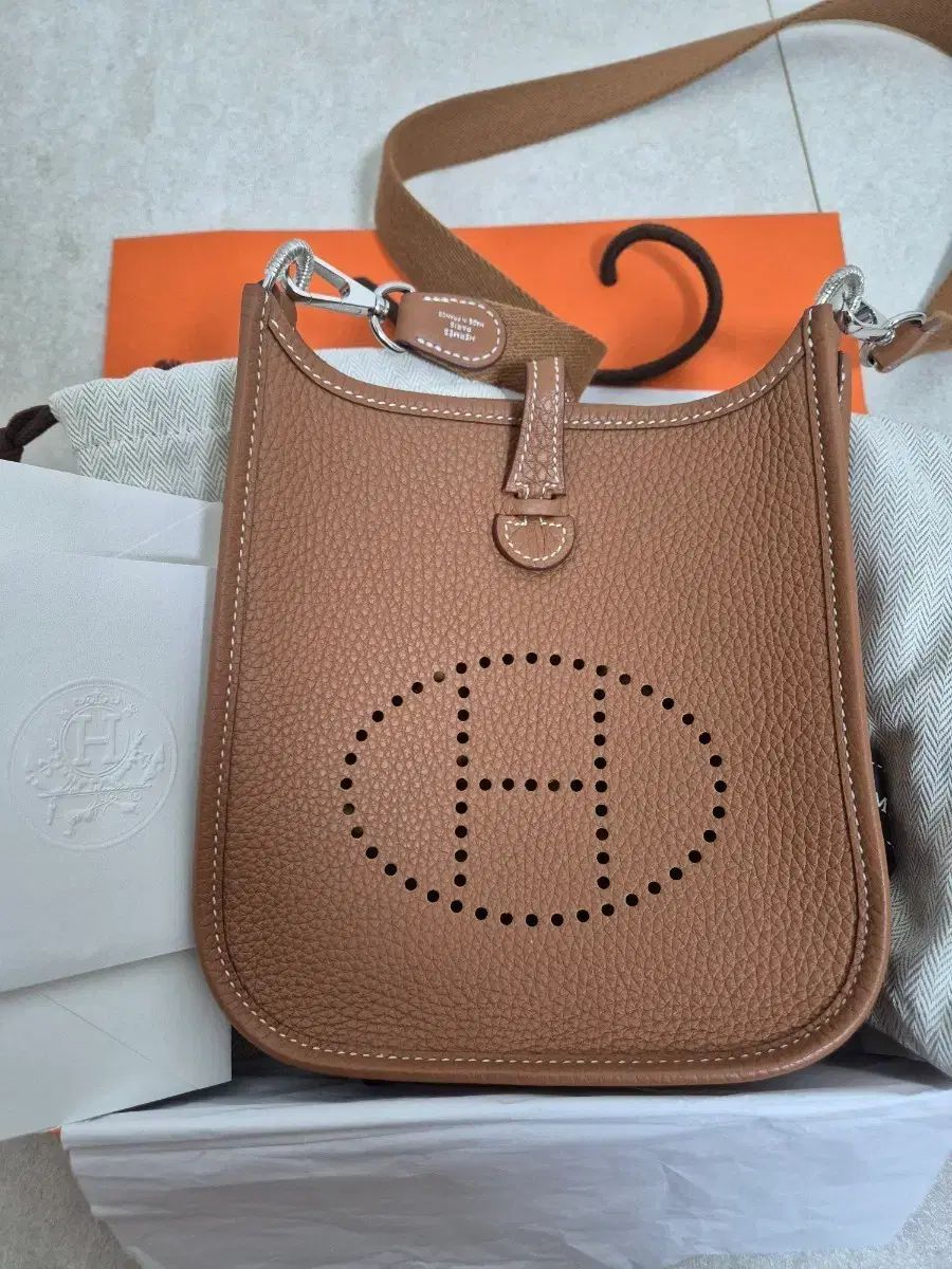 EBLIN16 GOLDシルバー