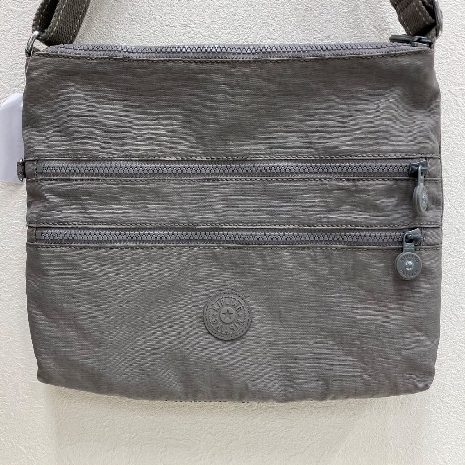 3295 KIPLING Kipling キプリング ショルダーバッグ グレー ステッチ 