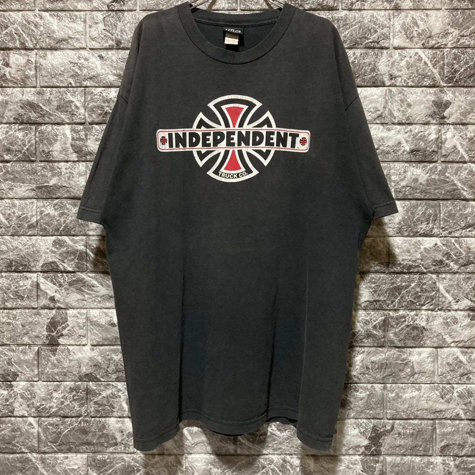 INDEPENDENT Tシャツ XL インディペンデント アイアンクロス スケーター BLACK 黒 鬼フェード フェード