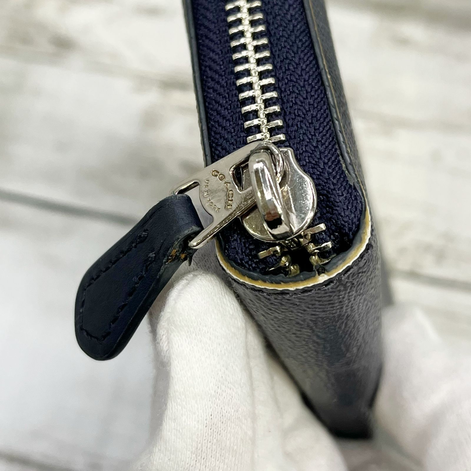 COACH コーチ 長財布 ロングウォレット シグネチャー ラウンド 