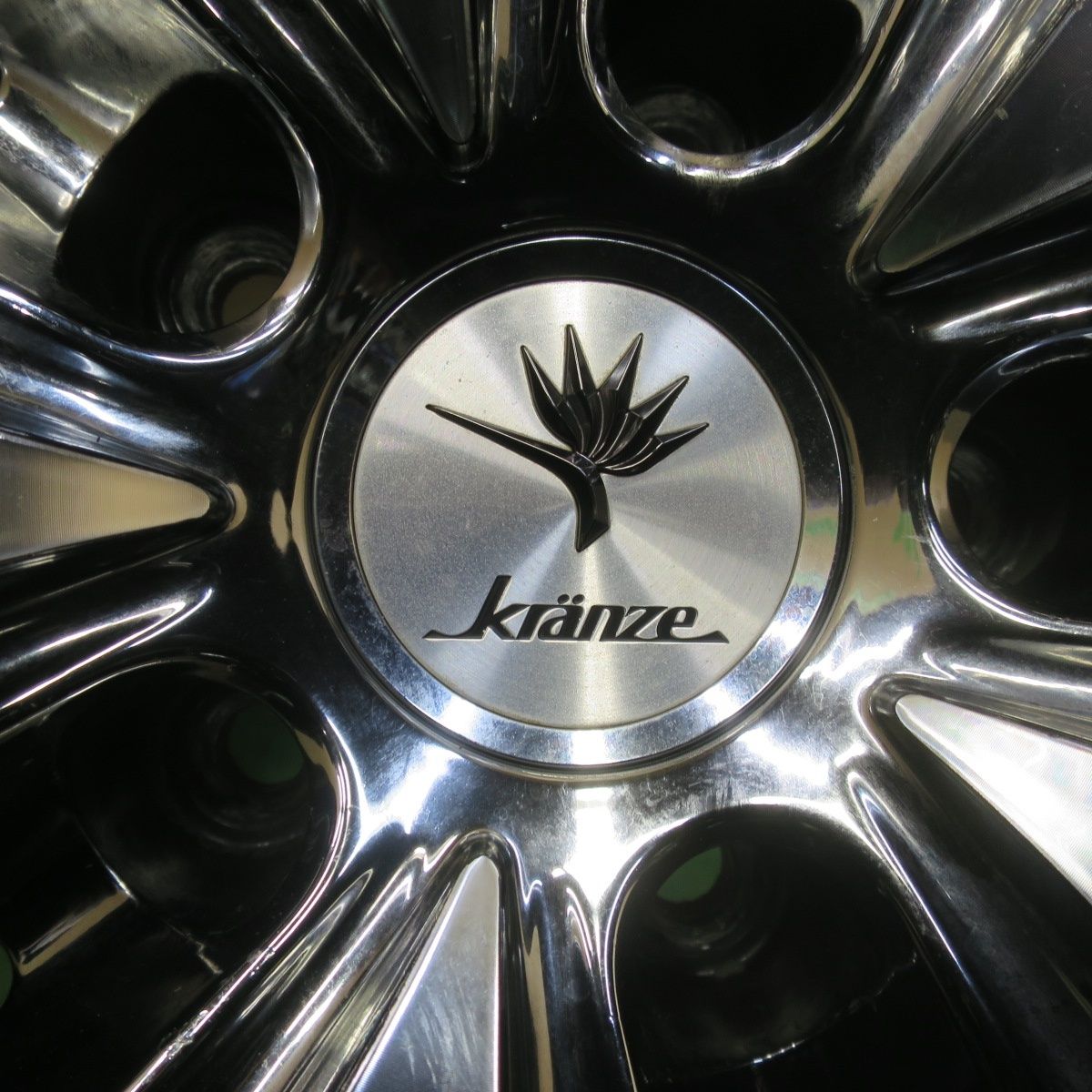 4本価格！23年☆Kranze ELABORAR 331 EVO 245/35R20 ダンロップ LE 