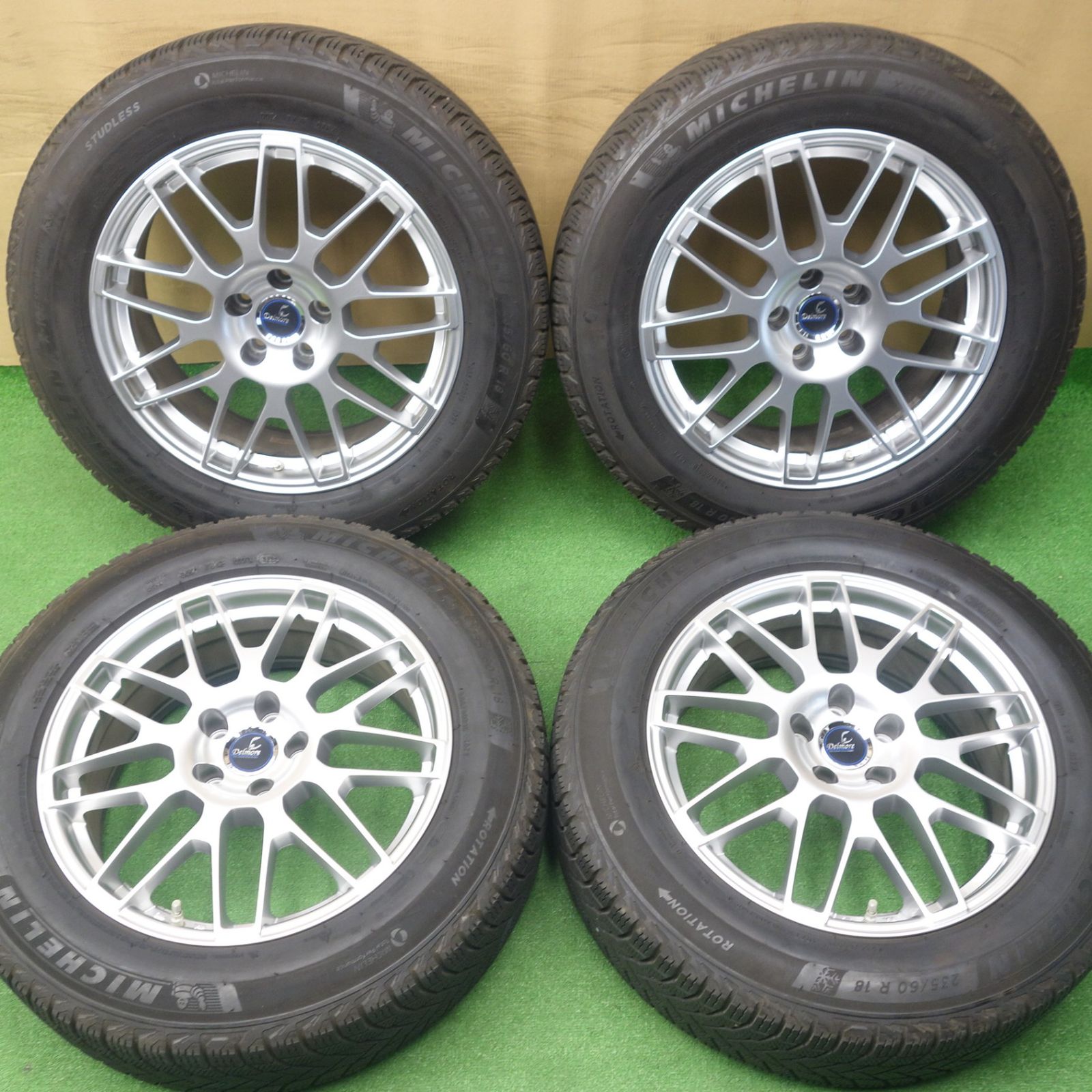 バリ溝!22年!キレイ!9.5分★スタッドレス 235/60R18 ミシュラン X-ICE SNOW SUV Delmore LC.S デルモア 18インチ PCD114.3/5H★6050202KTス
