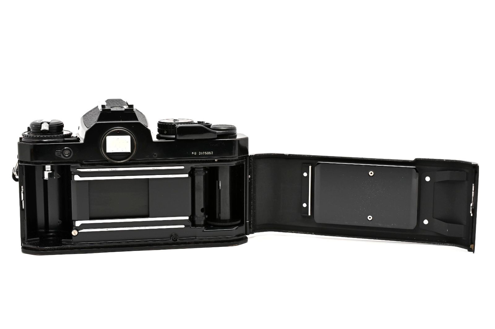 Nikon ニコン FE ブラック：2879375 - メルカリ