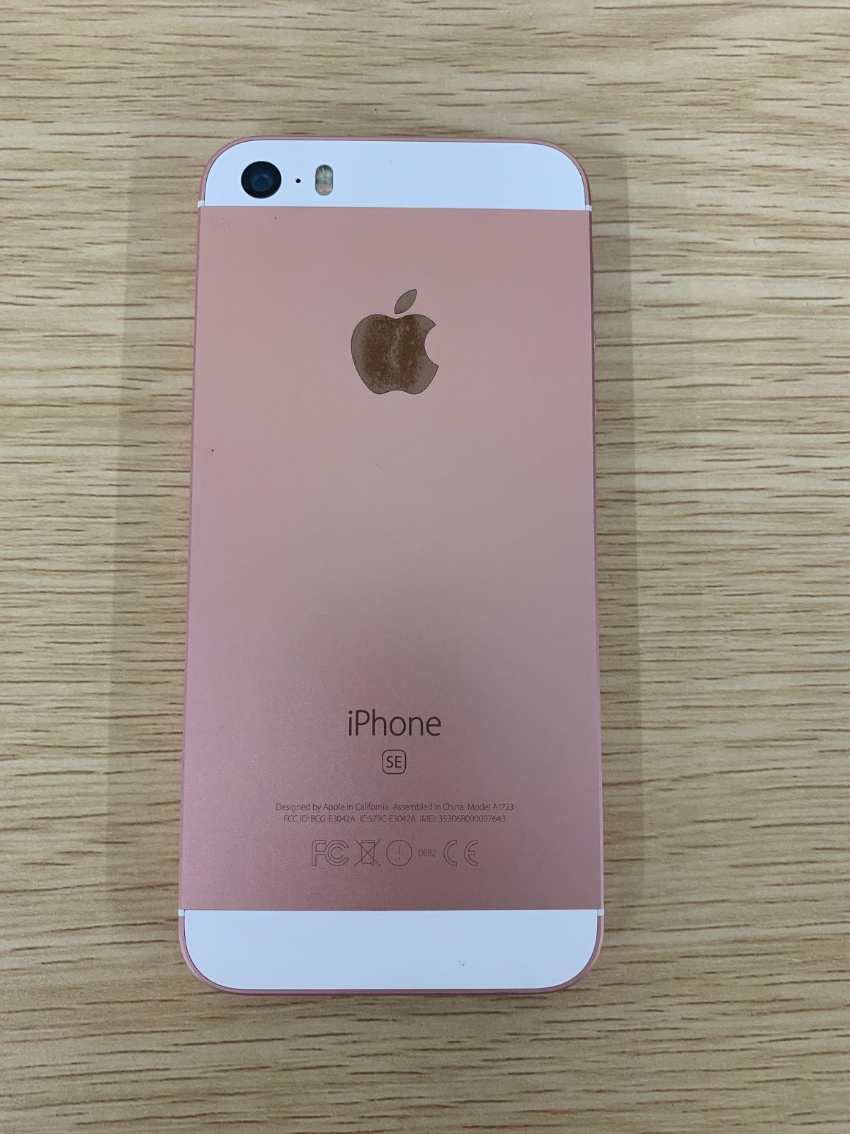 ＃【初期化通電動作確認済】Apple iPhone SE ローズゴールド ピンク 128GB 【スマホ、パソコン1】【5】