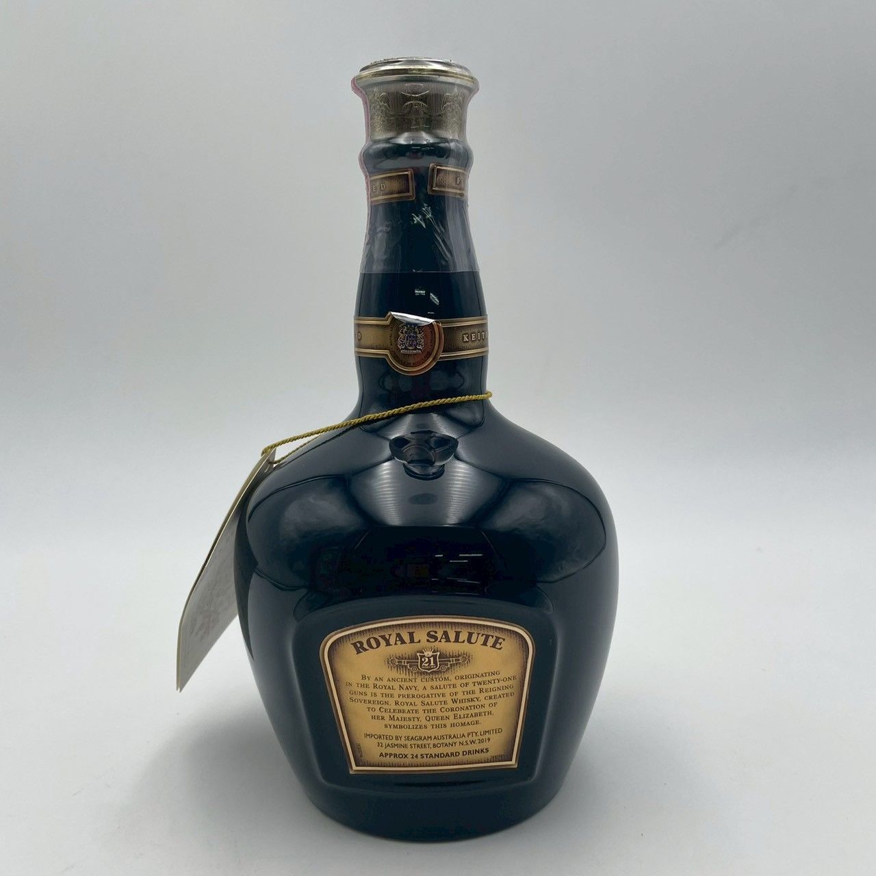 古酒】シーバスリーガル ロイヤルサルート21年 青陶器 700ml - メルカリ