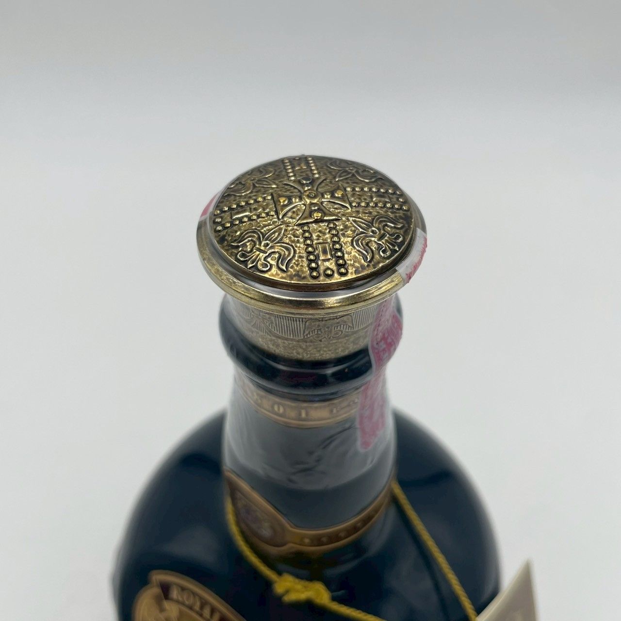 古酒】シーバスリーガル ロイヤルサルート21年 青陶器 700ml - メルカリ