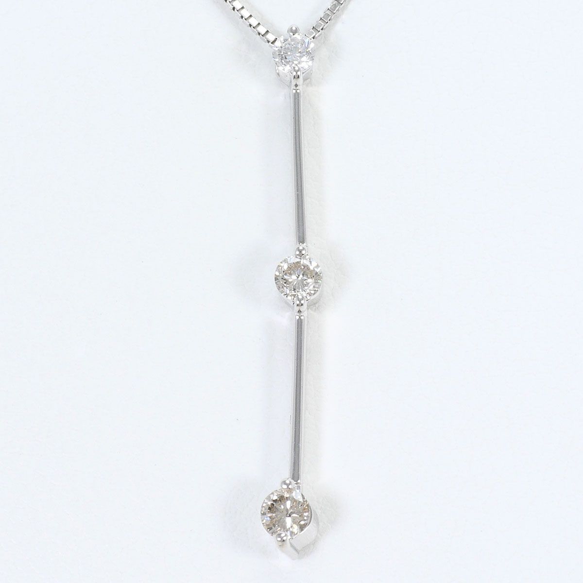 K18WG ネックレス ダイヤモンド 0.3ct カード鑑別書 総重量約2.5g 約40cm ジュエリー