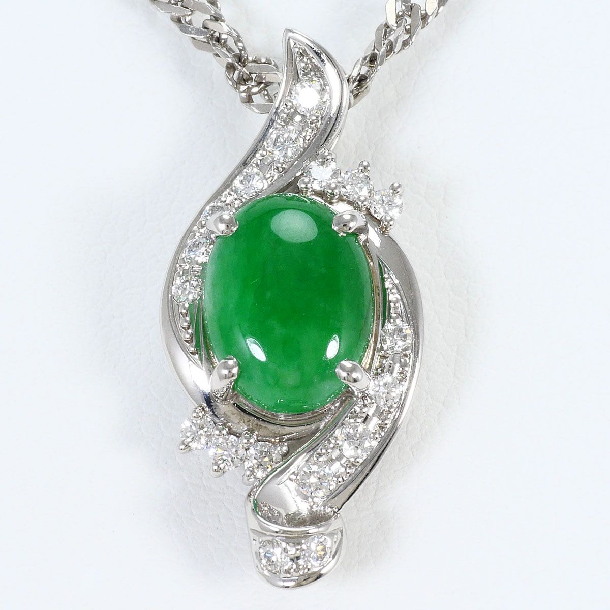 PT900/プラチナ PT850/プラチナ ネックレス ヒスイ 2.414ct ダイヤモンド 0.29ct カード鑑別書 総重量約11.5g 約40cm ジュエリー