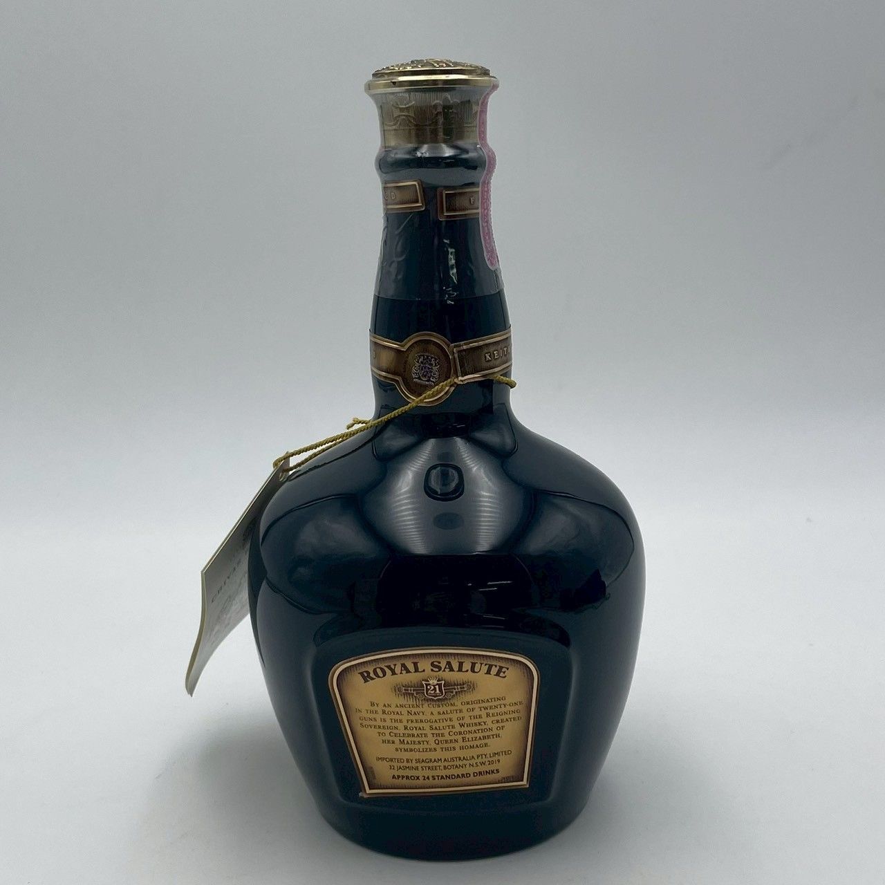 シーバスリーガル 21年 青陶器ボトル 古酒 700ml - メルカリ