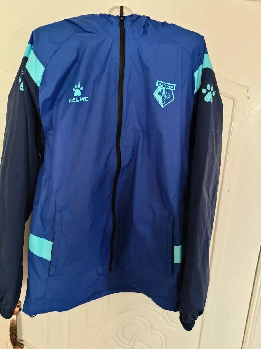 KELME(ケルメ) 왓포드 選手用支給用 ウィンドブレーカー ジャケット xl