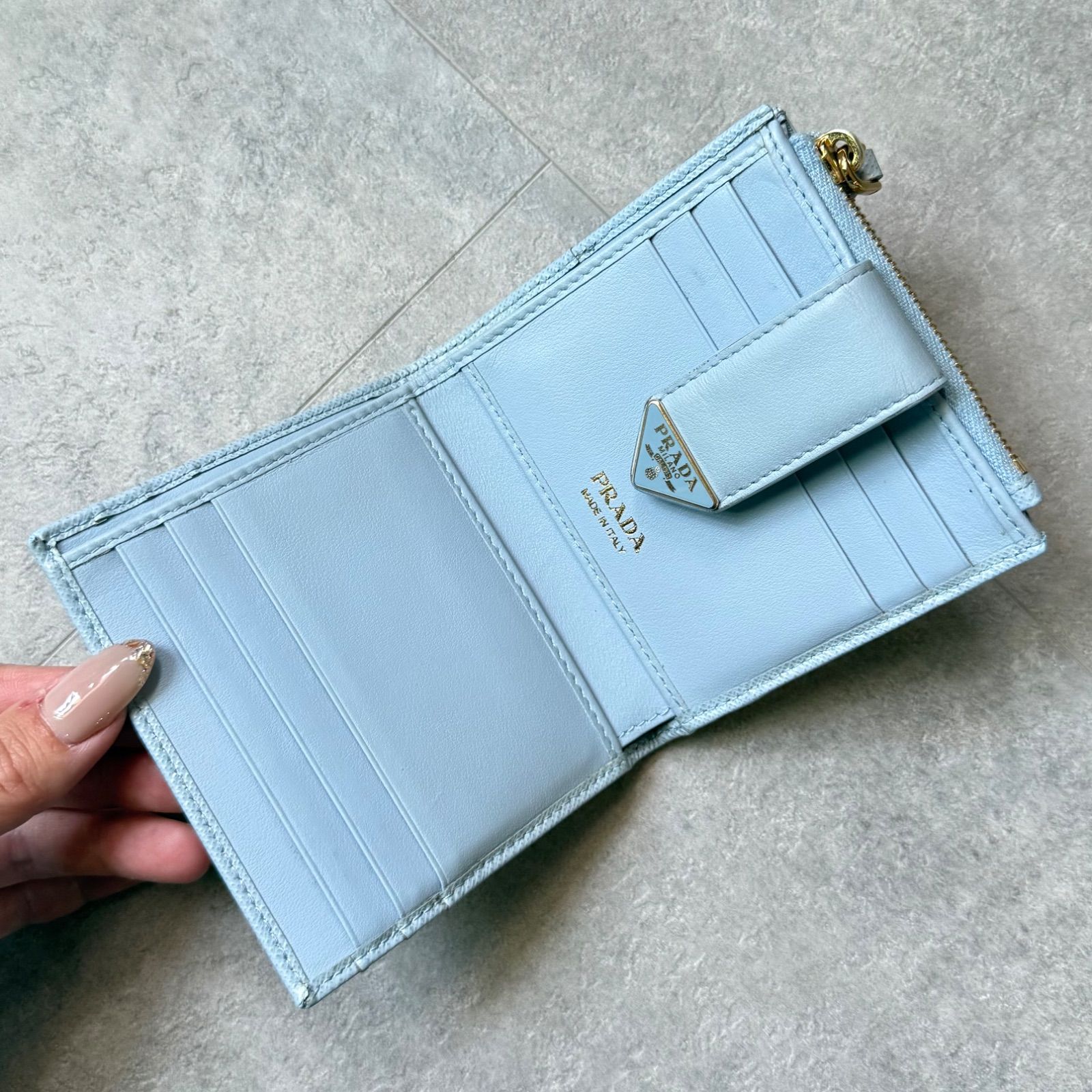 美品 PRADA プラダ 2つ折り財布 コインケース 三角ロゴ サフィアーノ