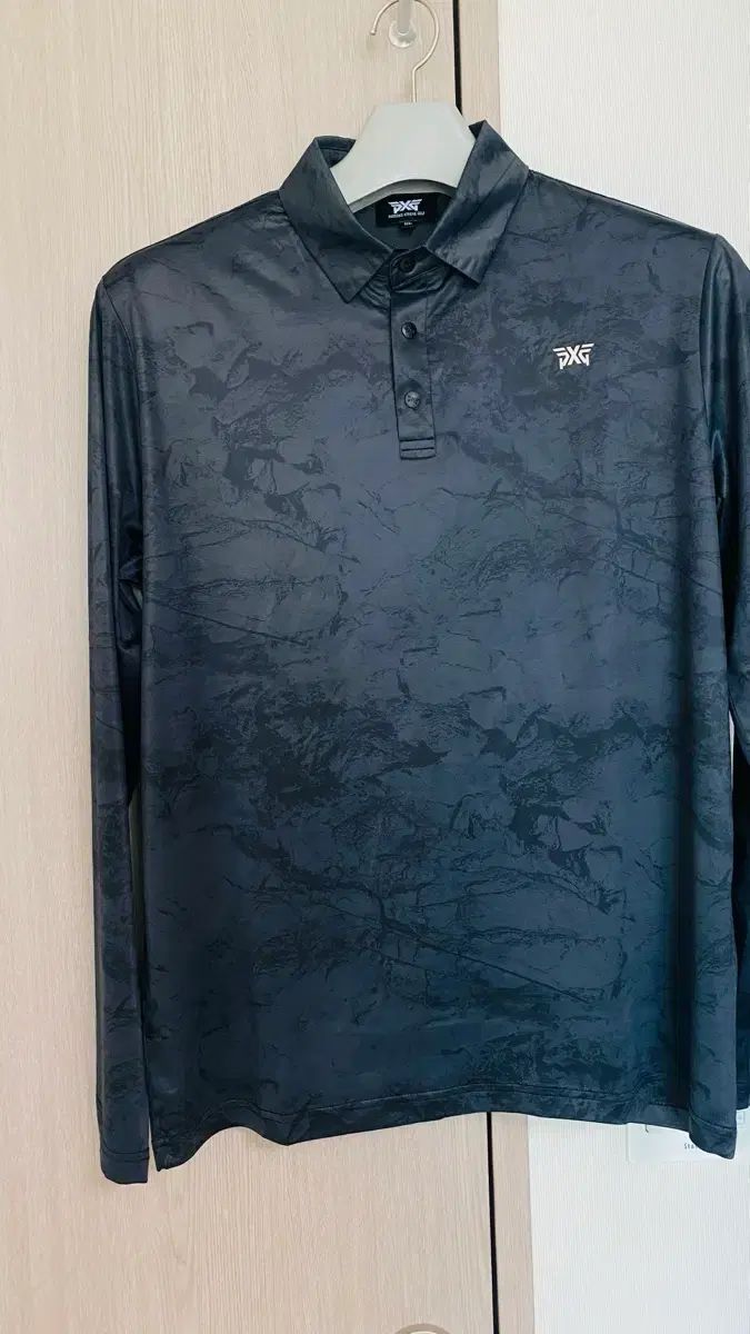 新品) PXG ブラックマーブル ロングスリーブ 長袖 ゴルフカラーTシャツ 8,080円