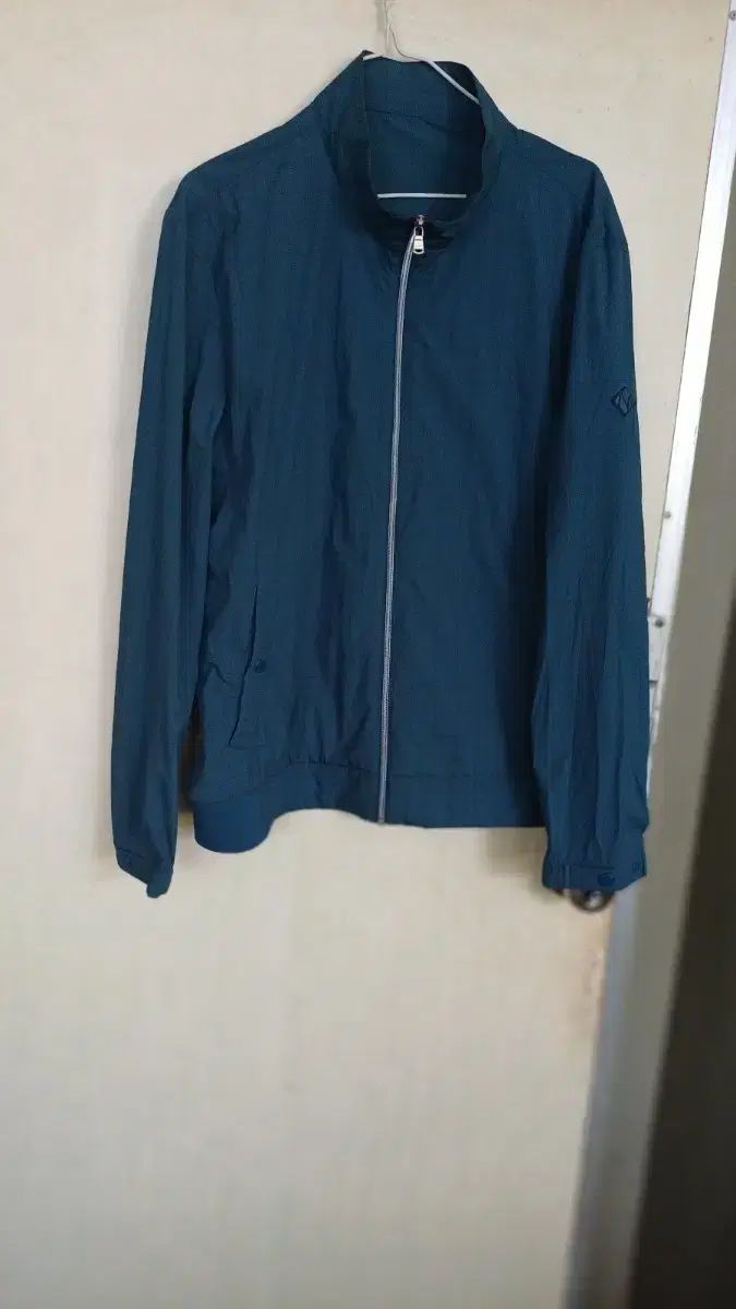 トレモロメンズ春サマージャケット 新品 105サイズ