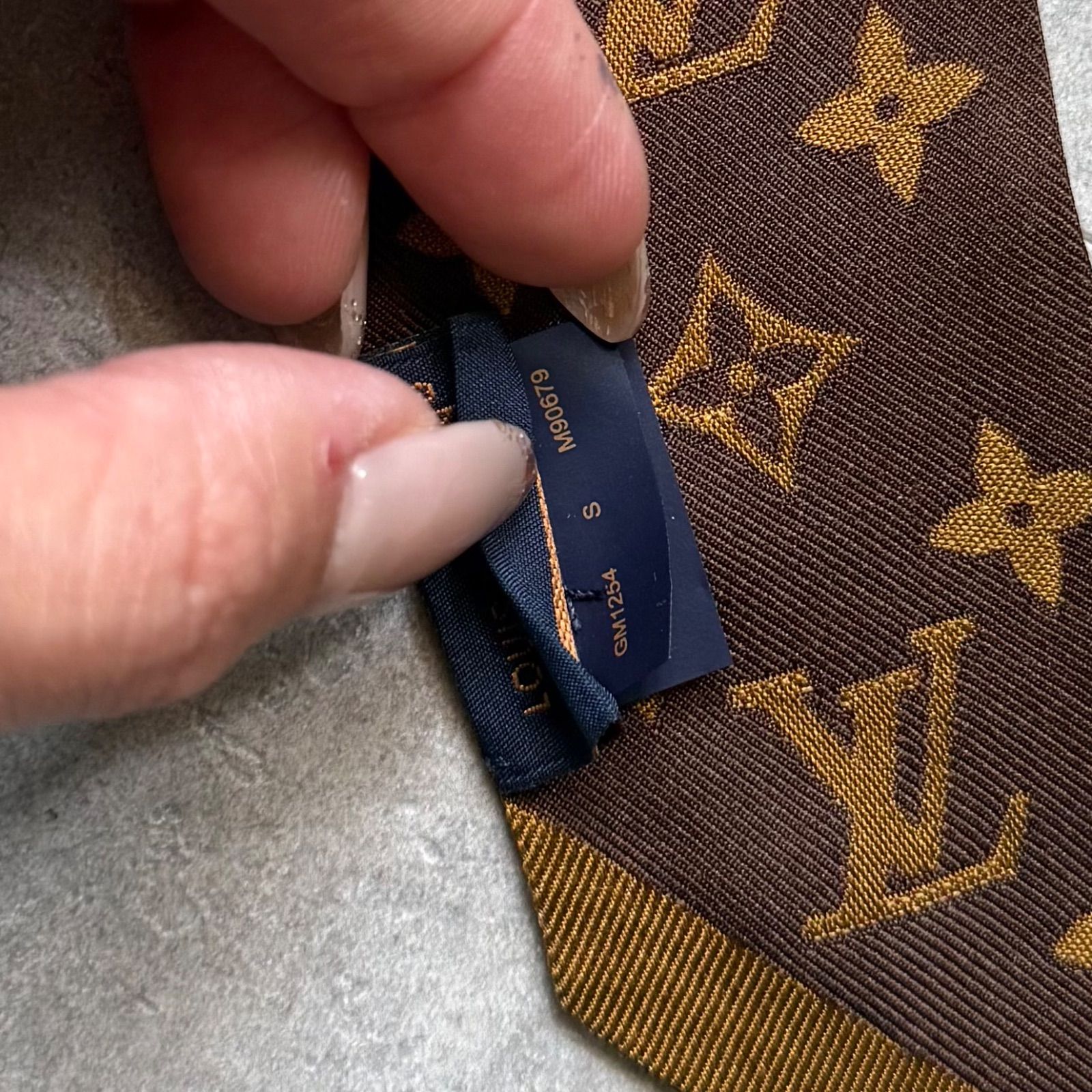 LOUIS VUITTON ルイヴィトン バンドー BB スカーフ モノグラム
