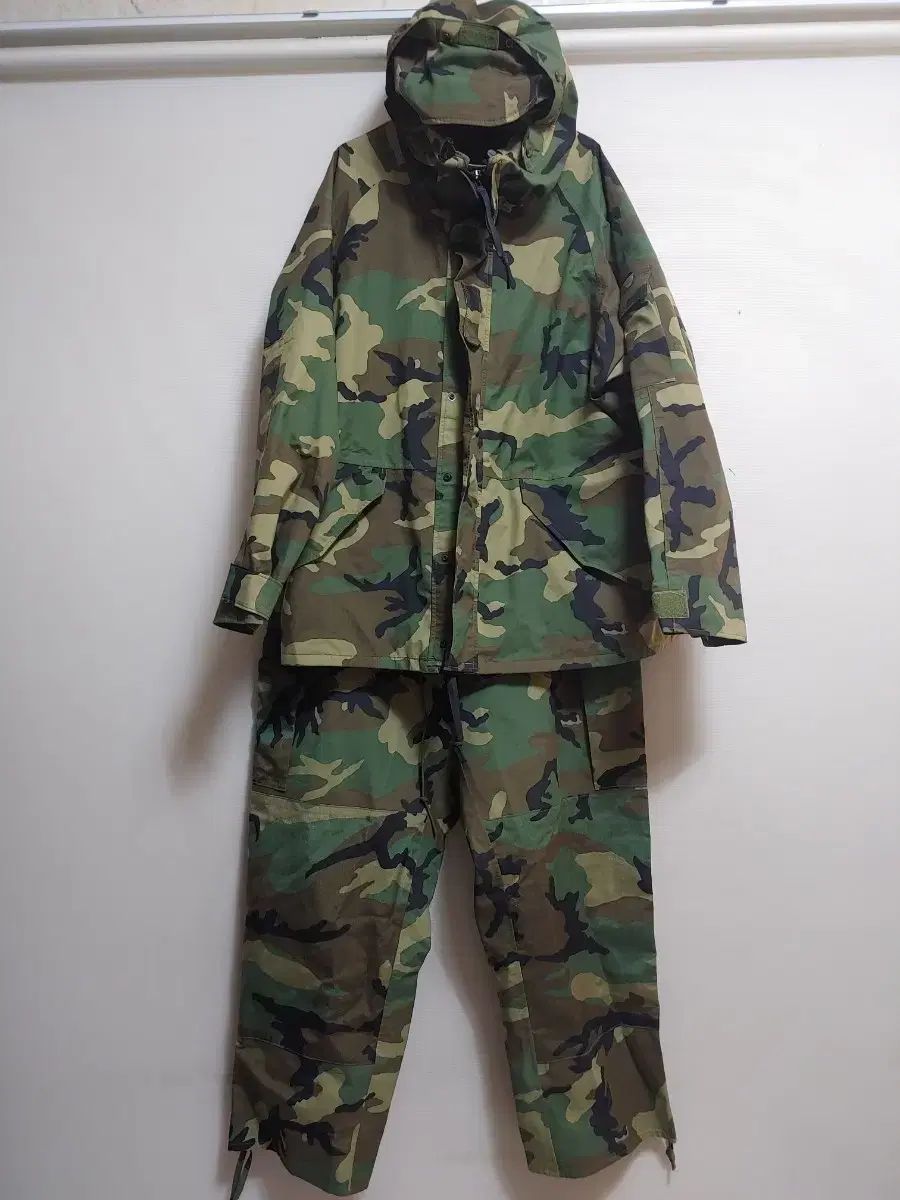 ミリタリー GORE-TEX 上下セット