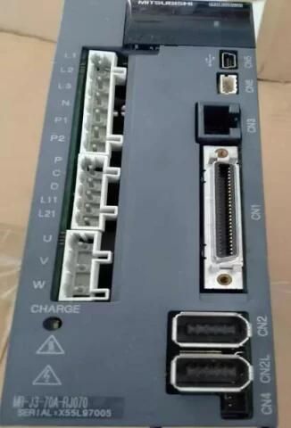 【新品 ★送料無料 】 MITSUBISHI 三菱電機 MR-J3-70A-RJ070 【6ヶ月保証】