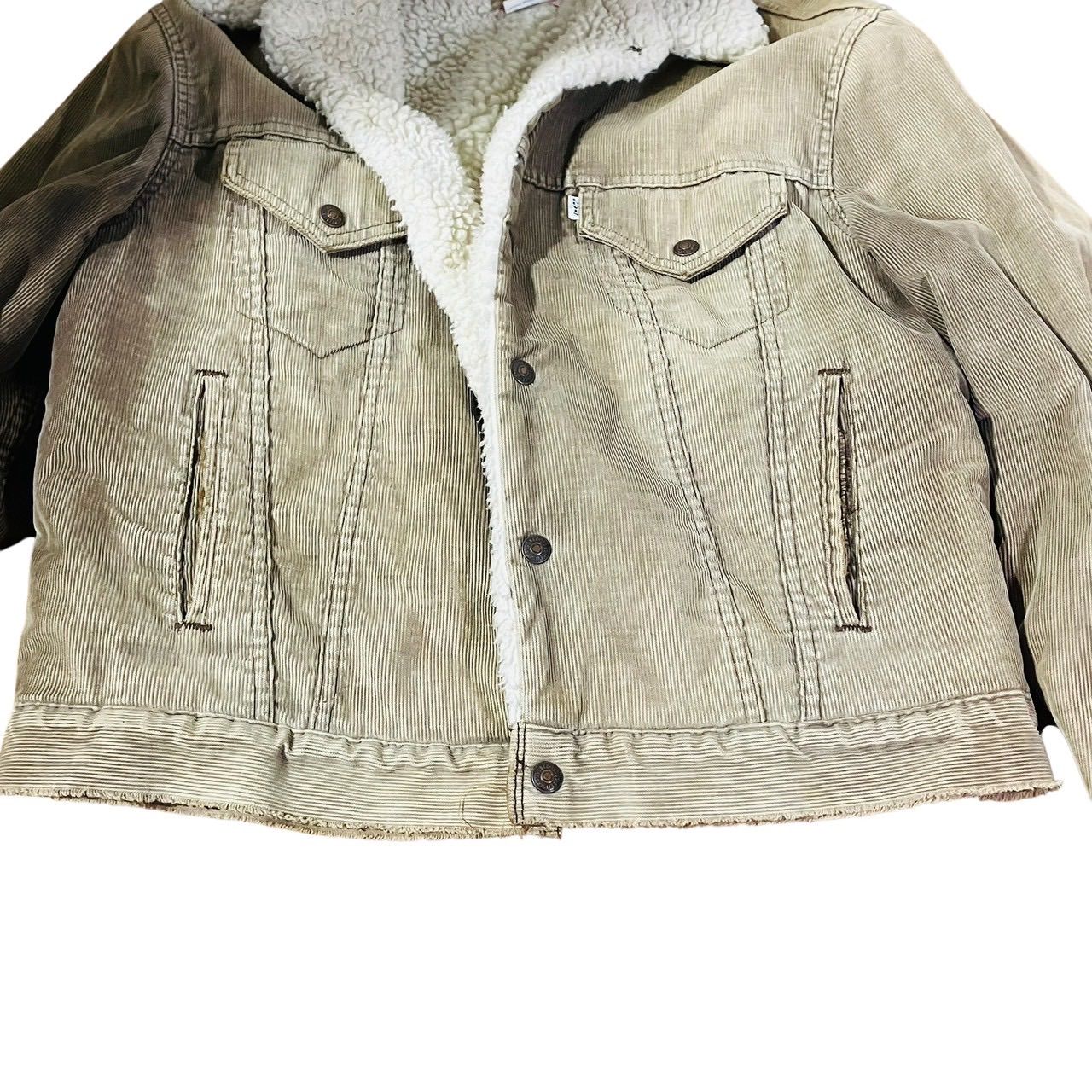 kk/5.13】Levi