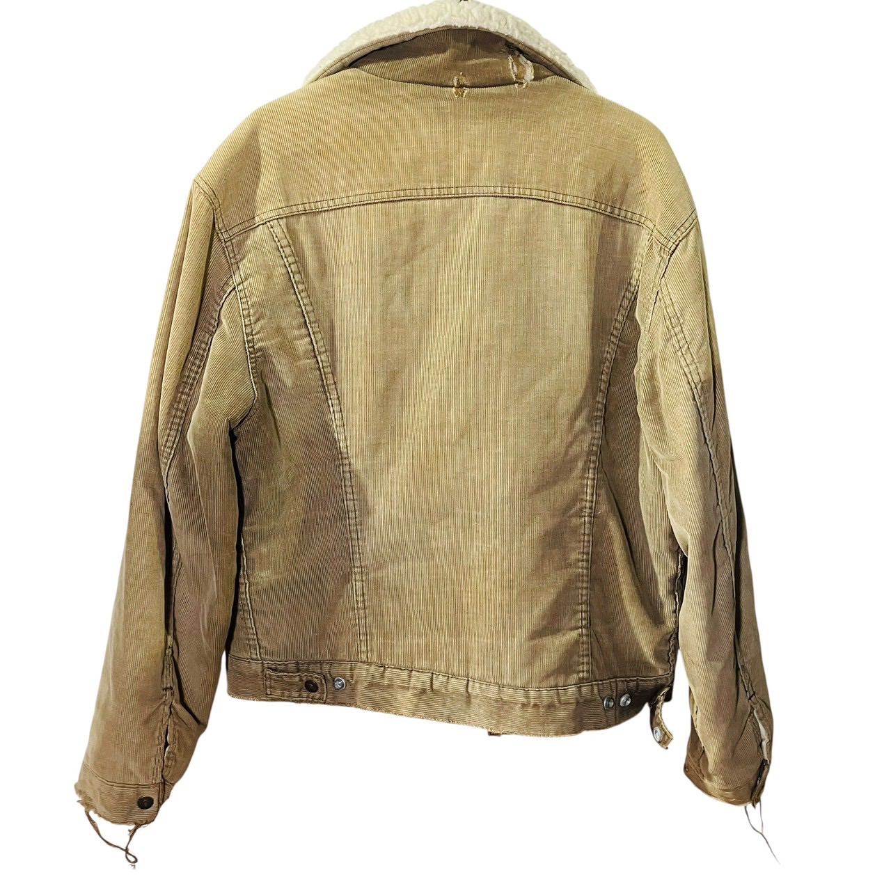 kk/5.13】Levi