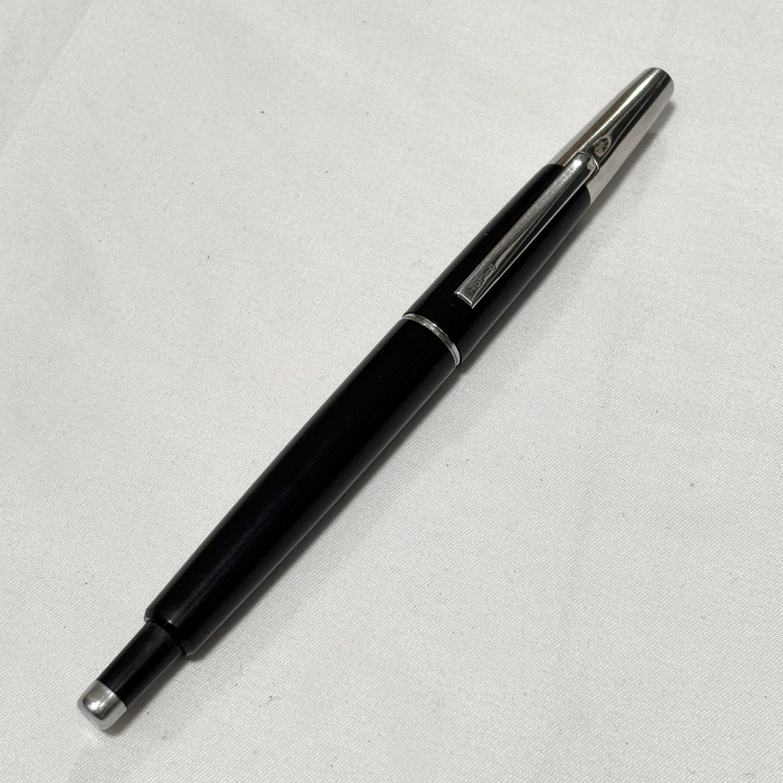 文房具・事務用品 【送料無料】PILOT/パイロット/万年筆/ブラック