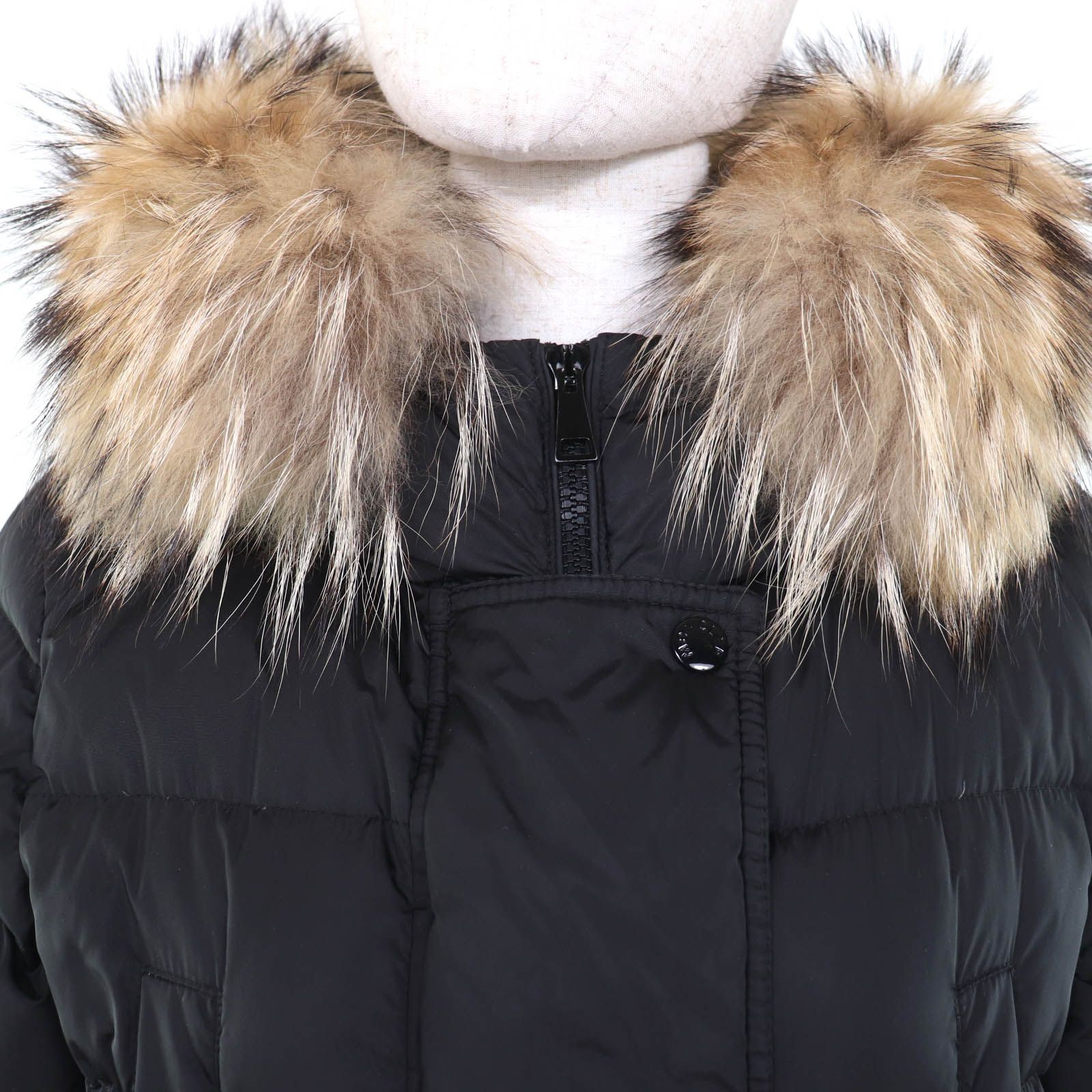 美品☆MONCLER モンクレール KHLOE ロゴワッペン・ラクーンファー 