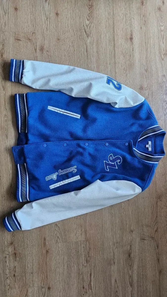 サムスン・ライオンズ アウター 出品 (L 10万円)