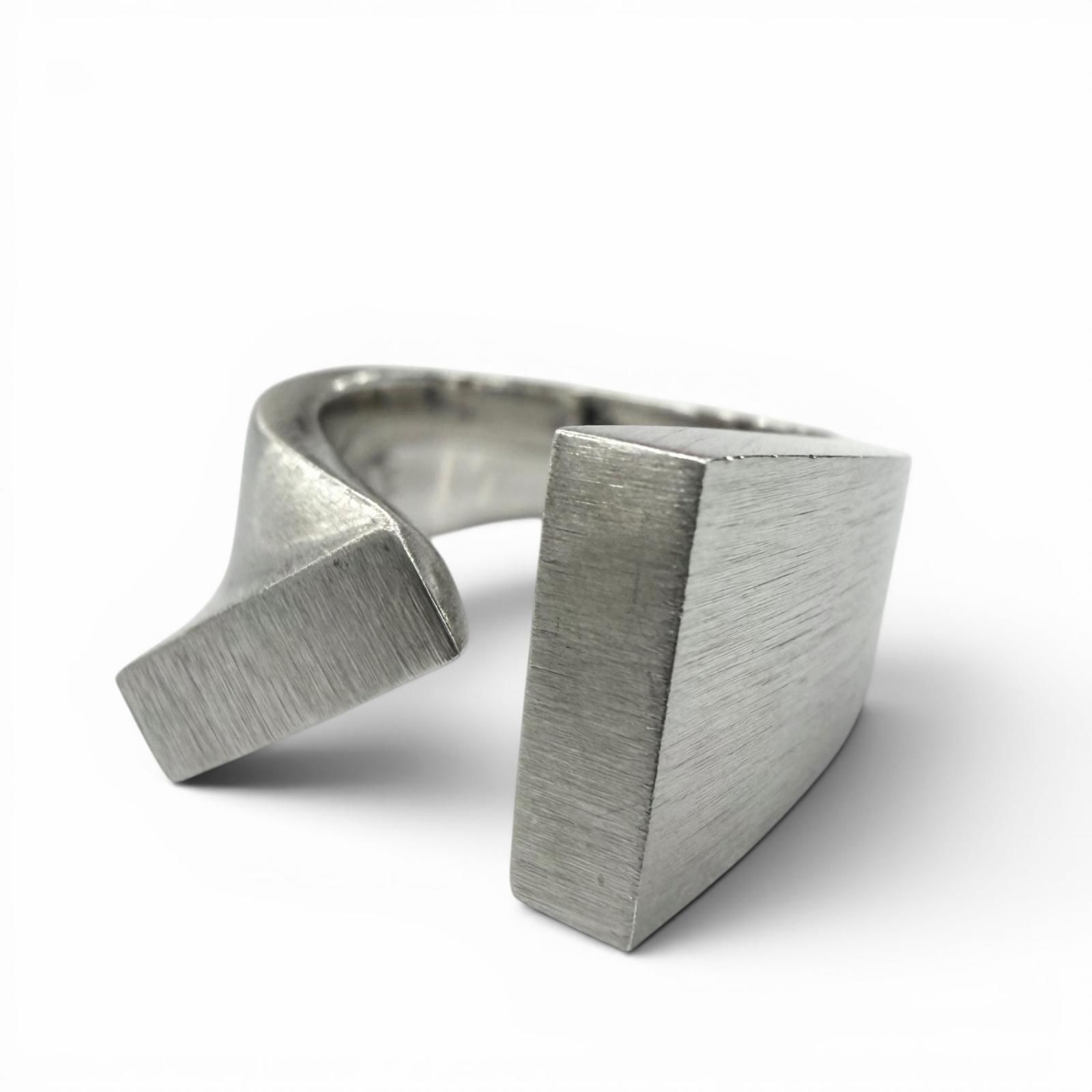 美品▼TOM WOOD トムウッド TILT RING 925 リング 指輪 シルバー 60(JP20号) 重量17.8g メンズ アクセサリー 定価119,900円