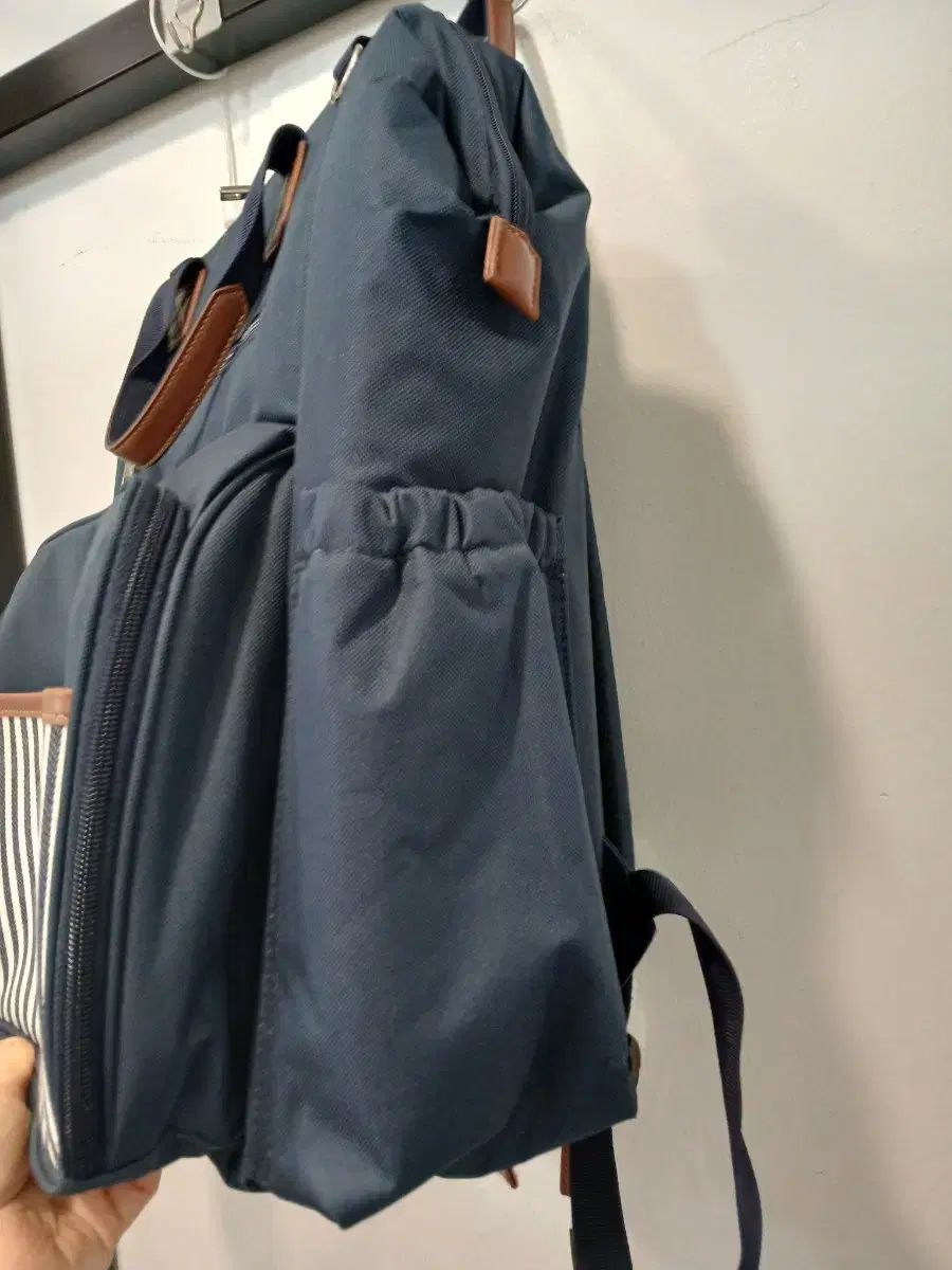 フォレストキューブ保温保冷バックパックバッグ フォレストキューブ保温保冷バックパックバッグ