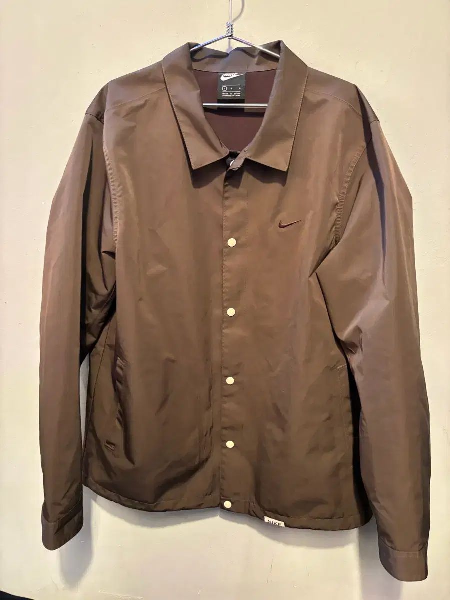 ナイキ 正規品 限定モデル コーチジャケット