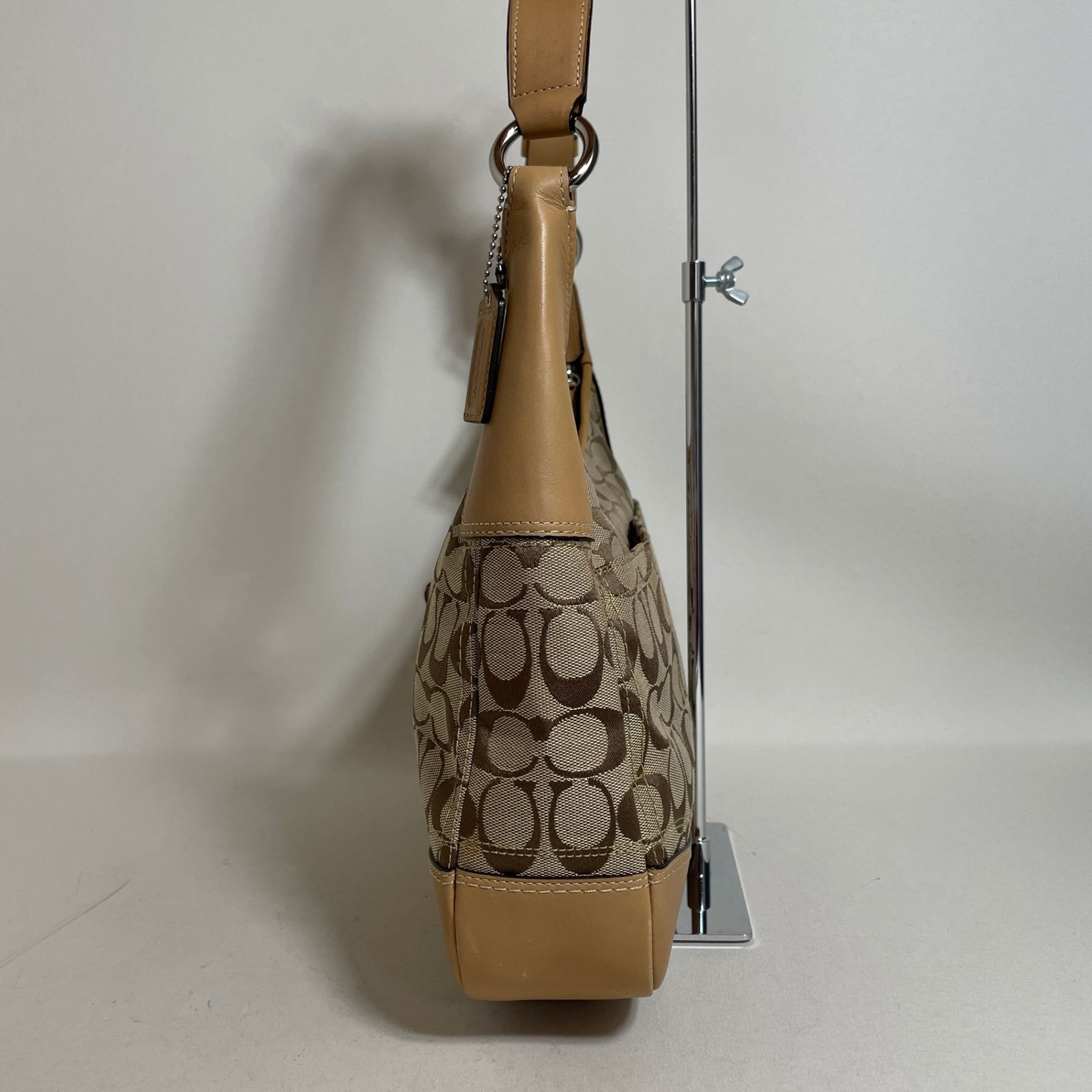 2604-249｜美品｜コーチ シグネチャー ショルダーバッグ ライト 