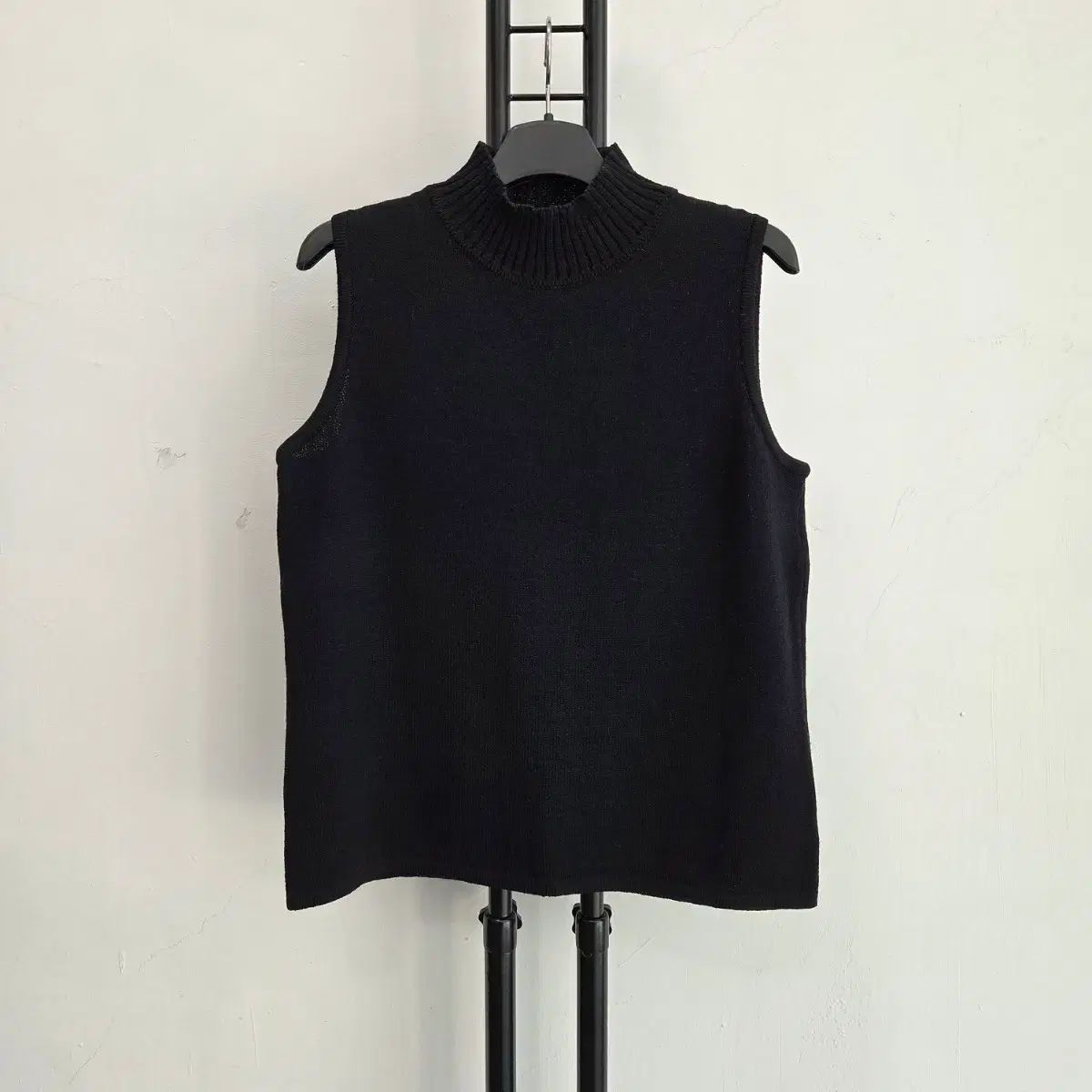 正規品 セントジョン ST JOHN モックネック タートルネック ノースリーブ ニット