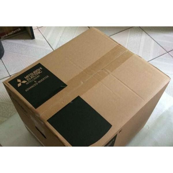 新品 送料無料 MITSUBISHI 三菱電機 FR-F840-02160-2-60 インバータ