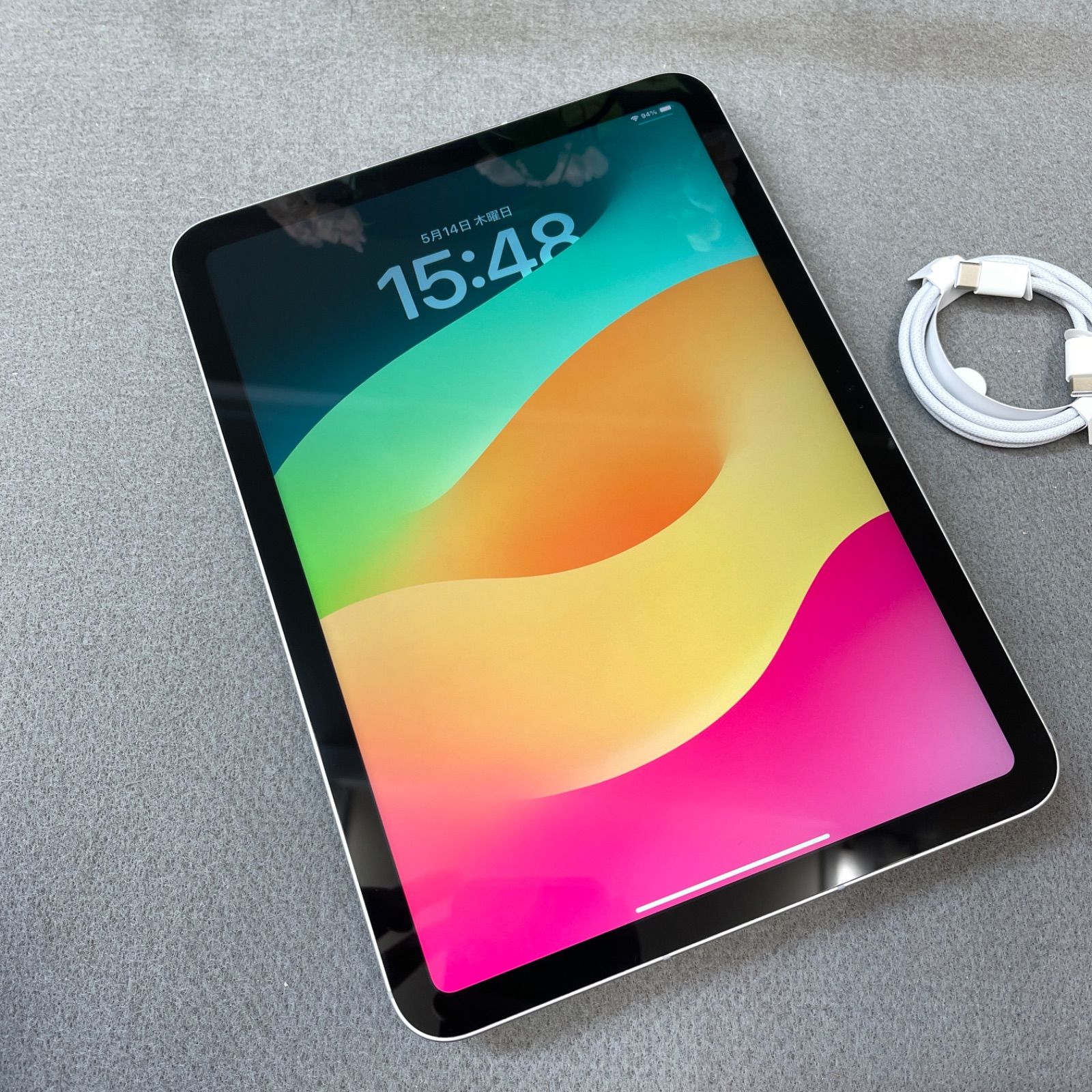 iPad 第10世代 64GB シルバー WiFi+Cellular Aランク - メルカリ