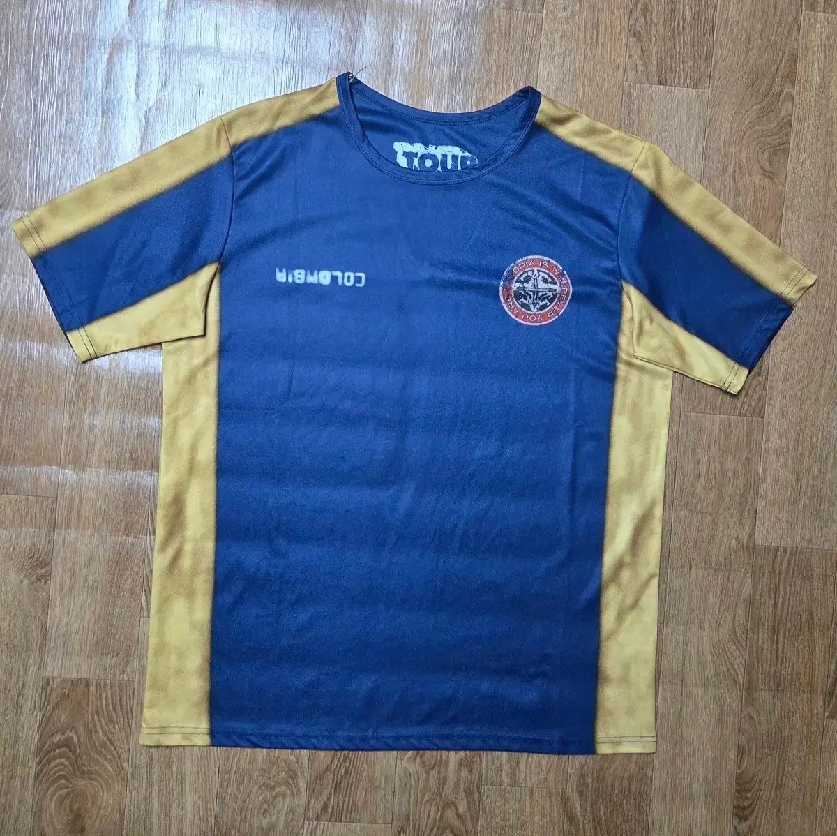 L トラヴィス SCOTTS cactus Jack Columbia サッカー ジャージ 半袖 Tシャツ