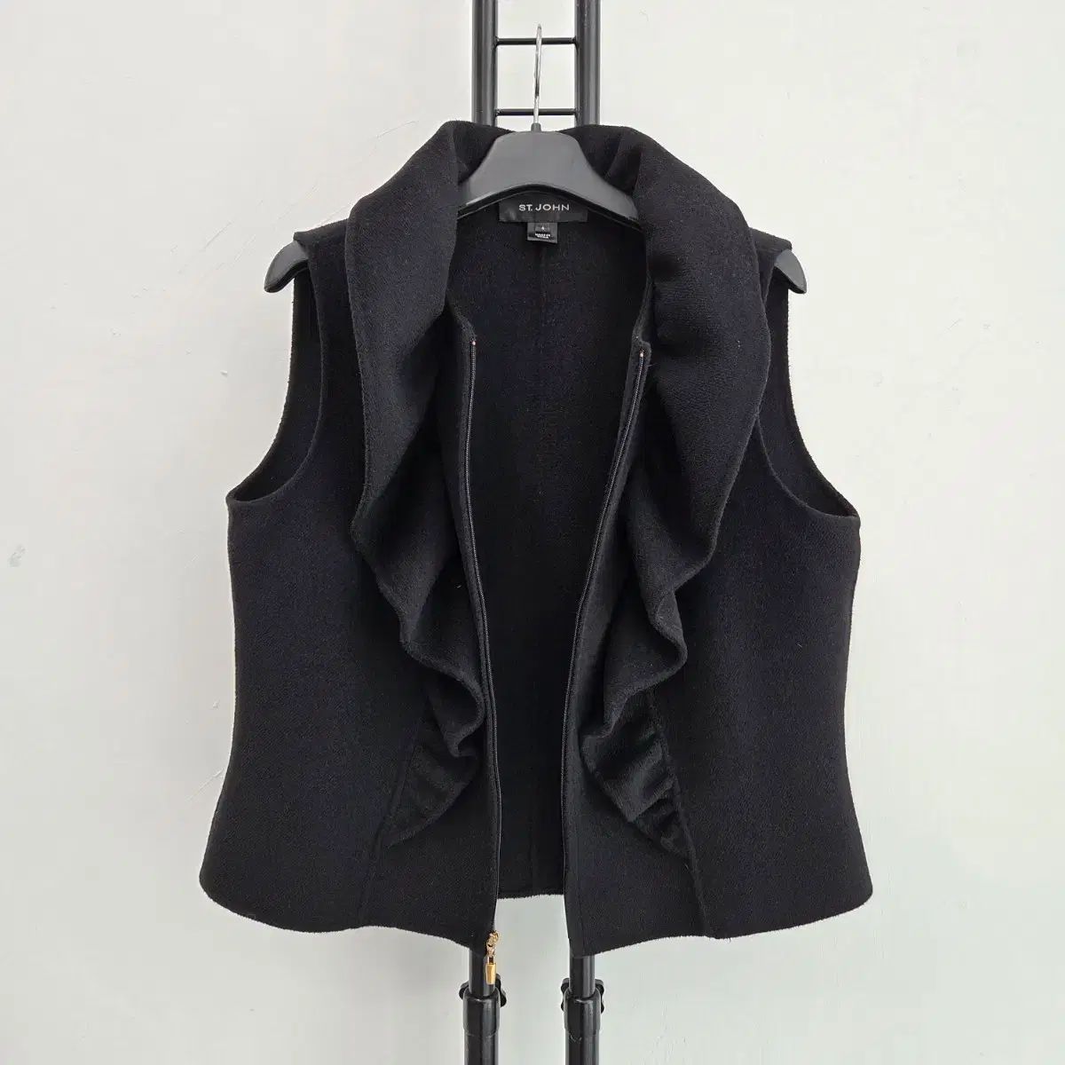 正規品 セントジョン ST JOHN ラッフル装飾 ベスト