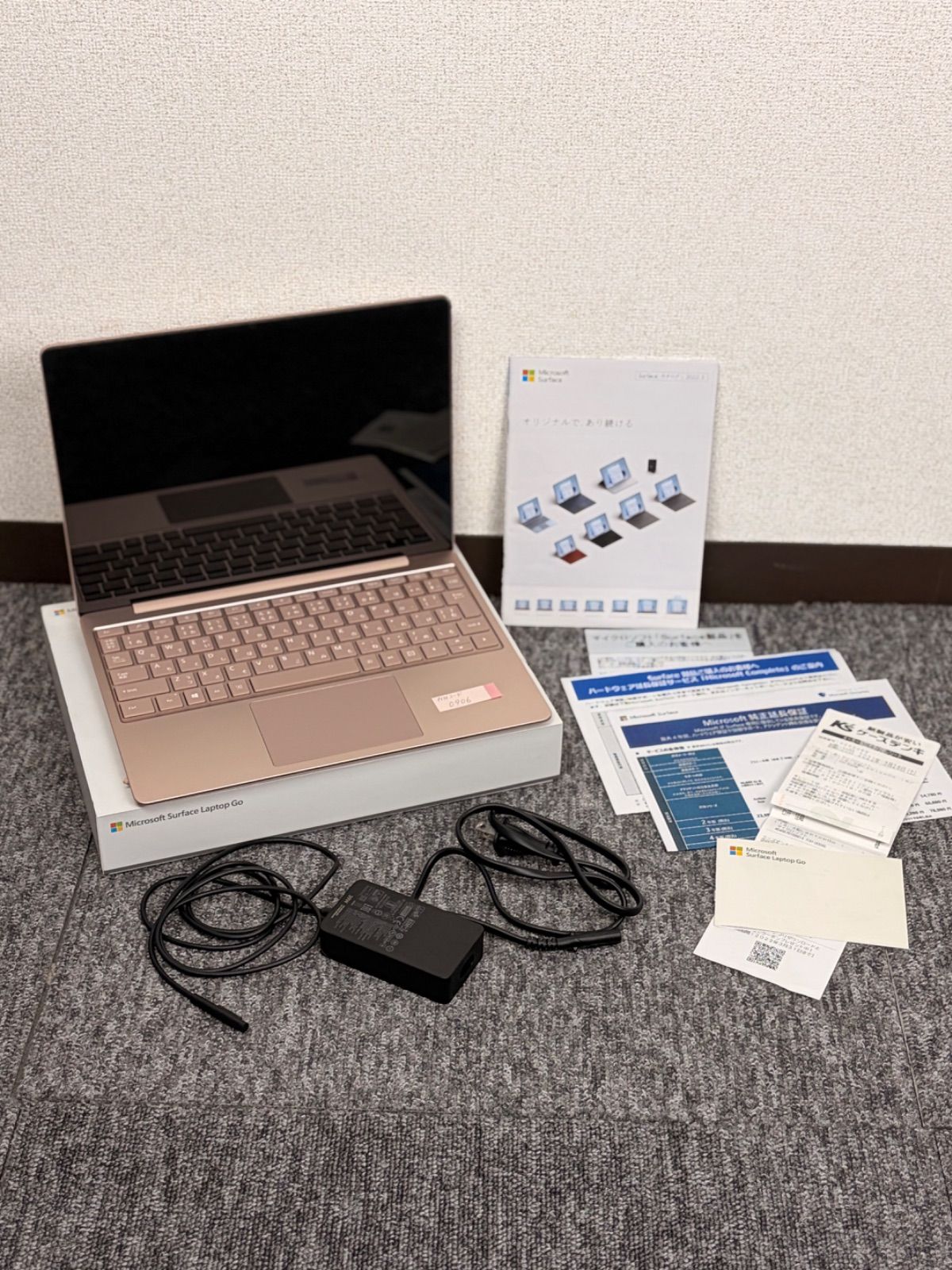 福岡発】ジャンク品 Microsoft Surface Laptop Go 128GB / 8GB RAM