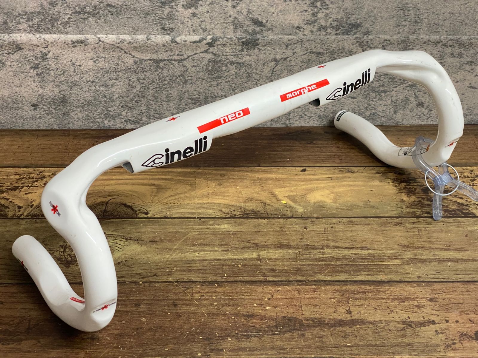 JQ544 チネリ cinelli neo morphe カーボンドロップハンドル 白 エンドC-C400mm Φ31.8