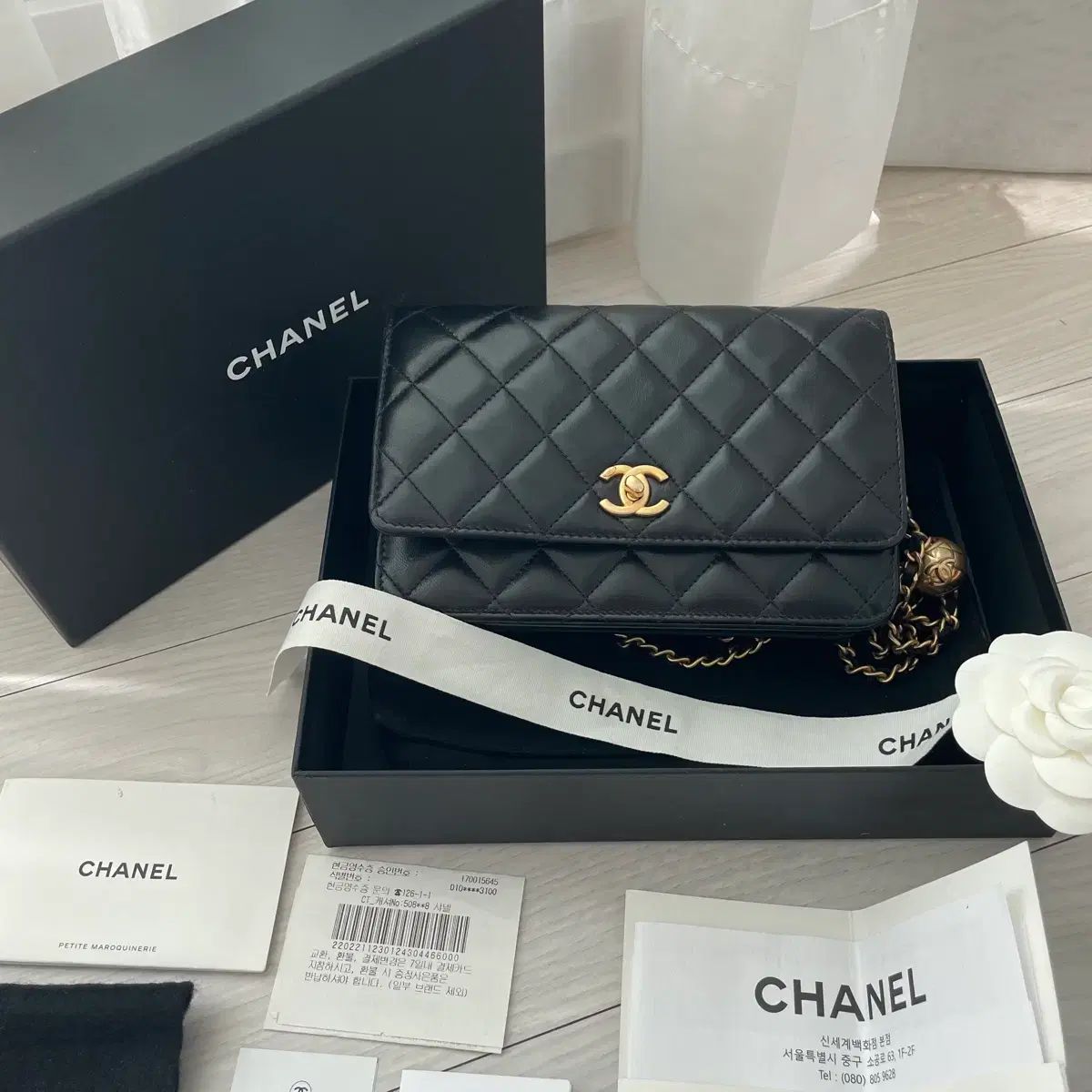 シャネル Classic WOC GOLD ボール チェーン バッグ ブラック ゴールド
