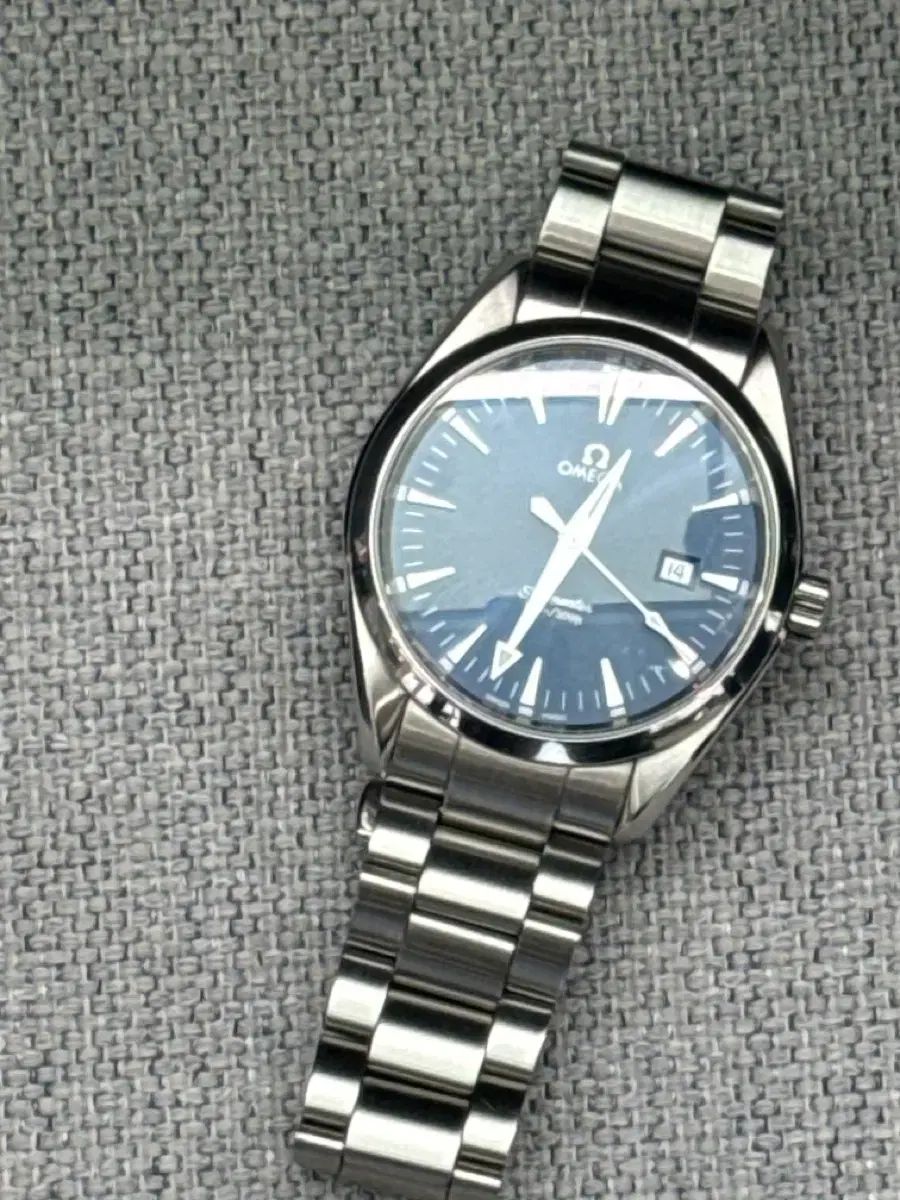 オメガ アクアテラ デニム版 クオーツ 39mm