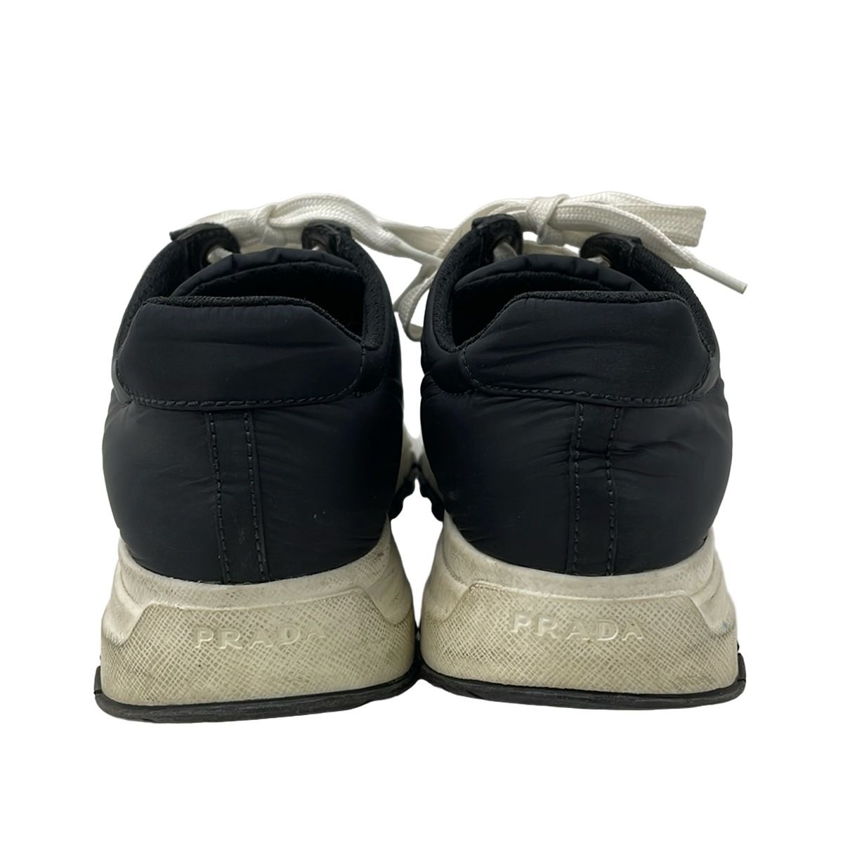 PRADA(プラダ) スニーカー 37 レディース - 黒 - メルカリ