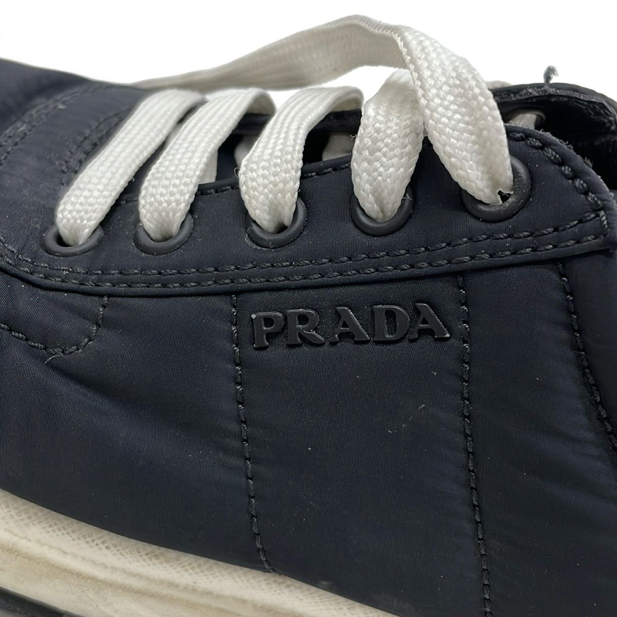 PRADA(プラダ) スニーカー 37 レディース - 黒 - メルカリ