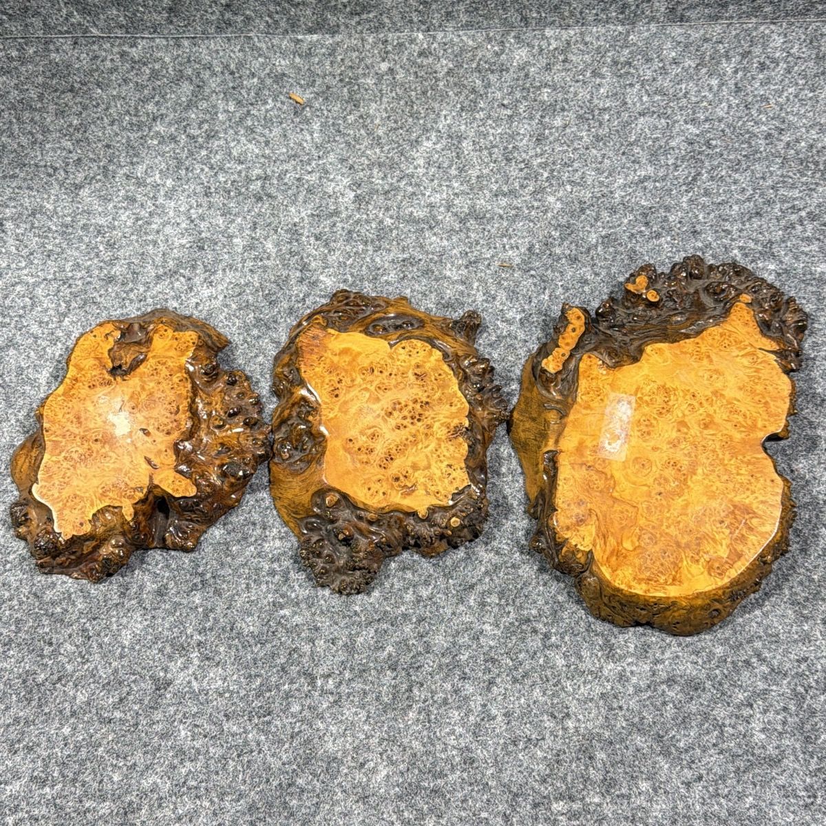 【3点セット】天然木 瘤 こぶ コブ 敷板 飾り台 花台 葡萄杢 玉杢 無垢材 盆栽台 銘木