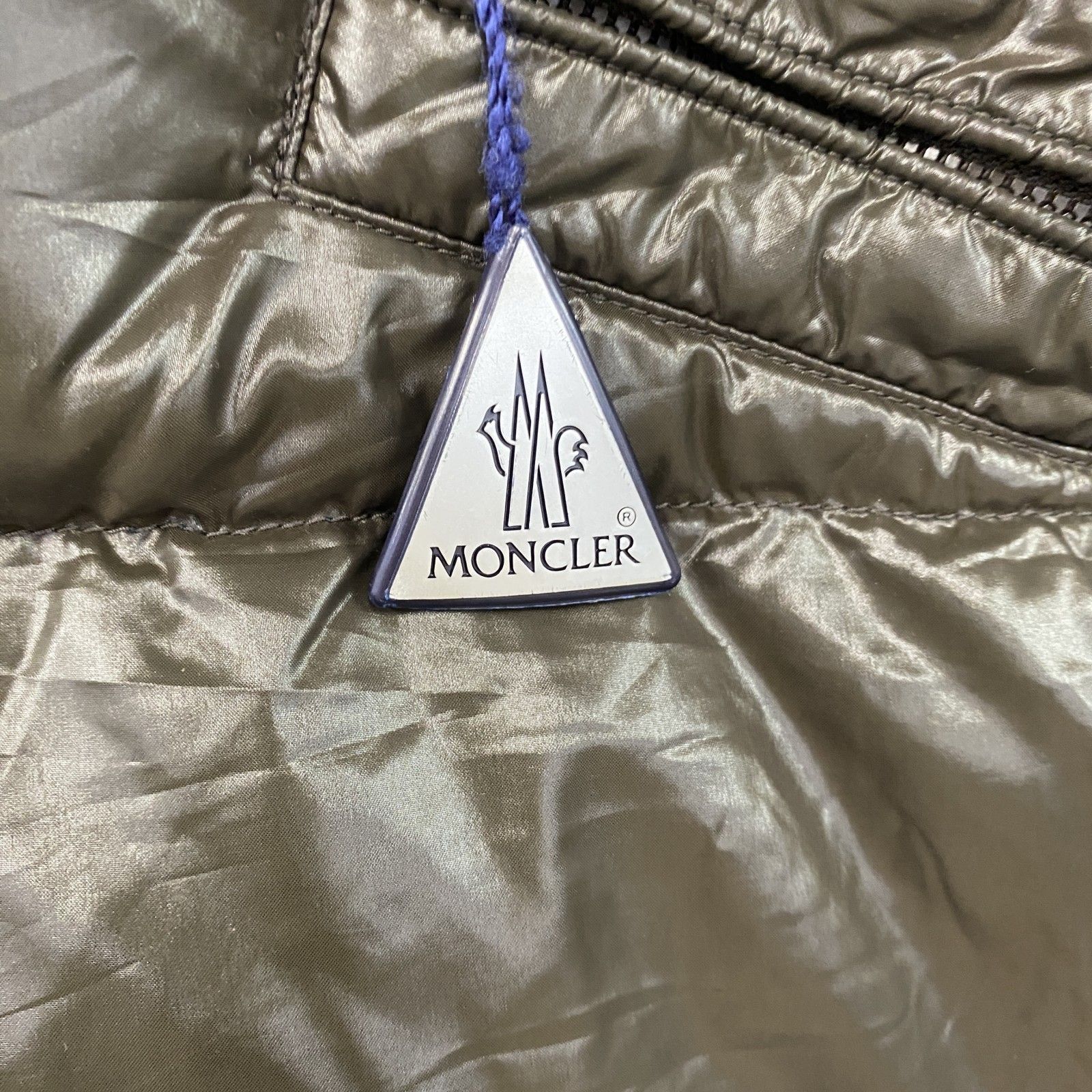 MONCLER モンクレール K2ダウンジャケット 3つポケット カーキ 1サイズ 