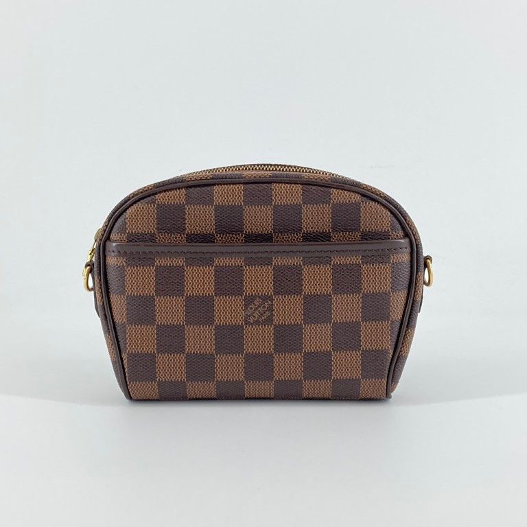 LOUIS VUITTON（ルイ・ヴィトン）　ポシェット・イパネマ　N51296　ショルダーバッグ　ブラウン