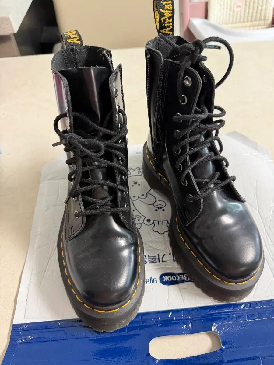 DR. MARTENS ドクターマーチン ジェイドン uk3